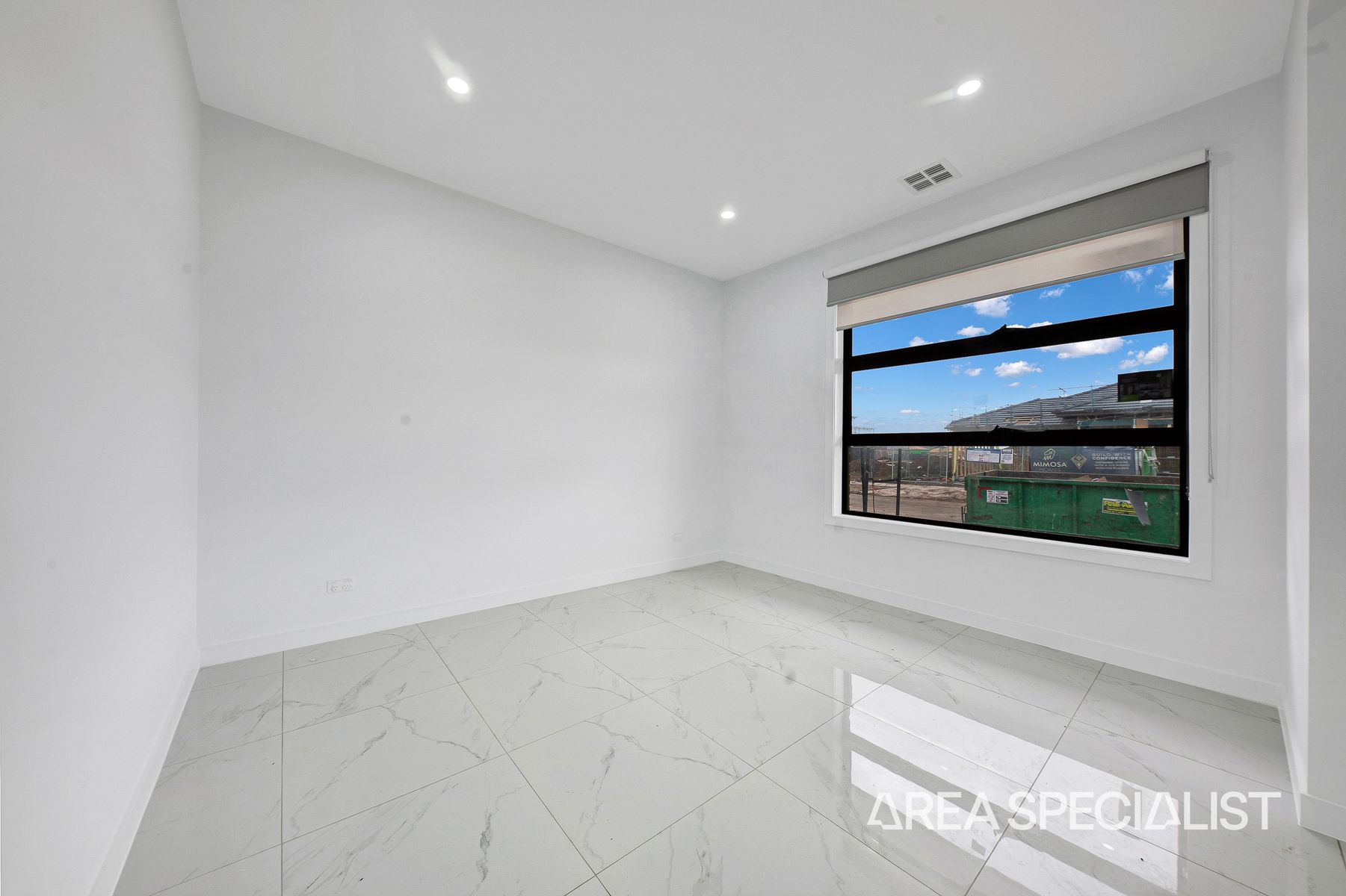 12 Starthistle Approach, Rockbank VIC 3335 01