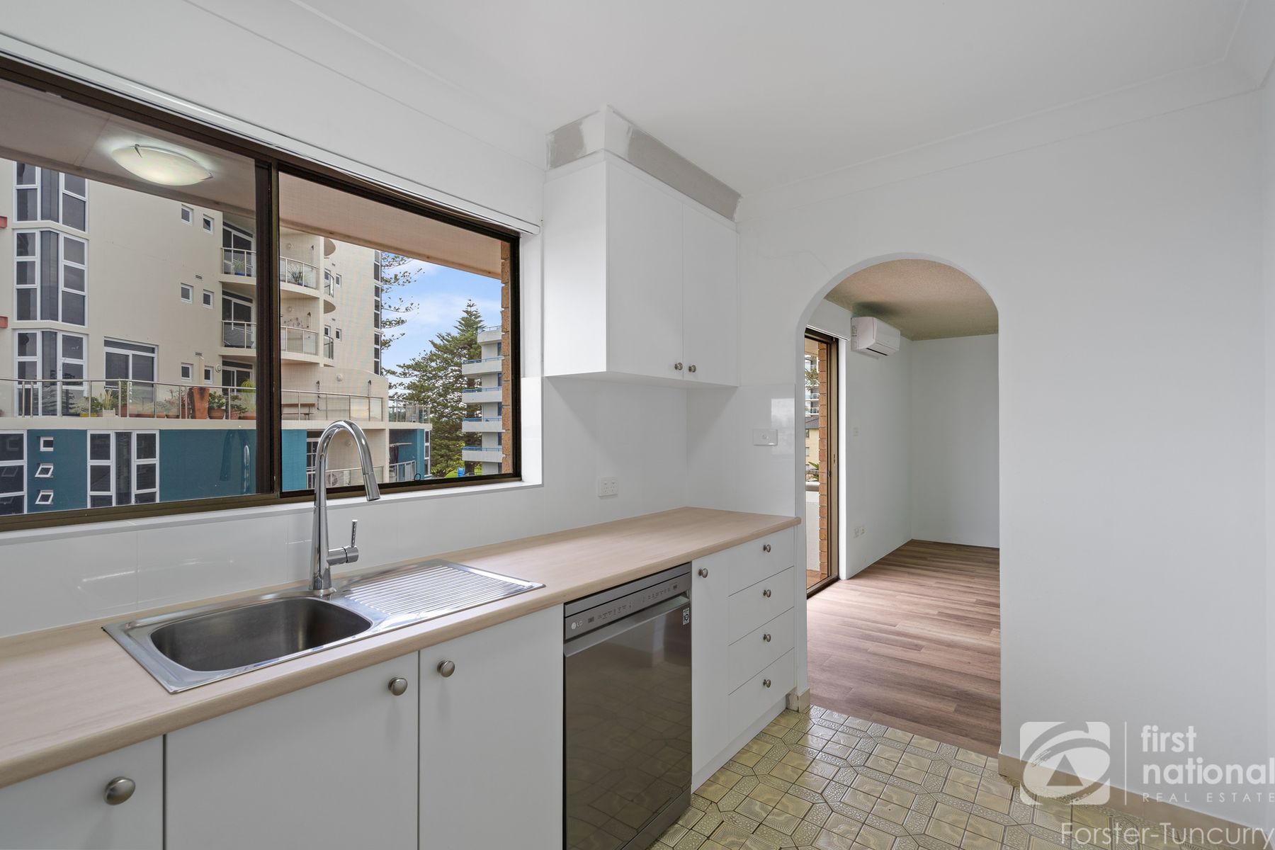 7/4-6 Catherine Street, Tuncurry NSW 2428, Tuncurry - Thumbnail 8
