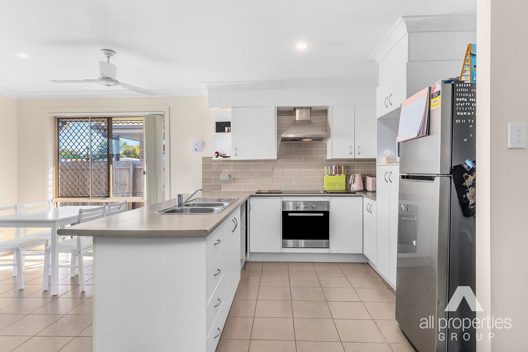 13 Pearse Street, Collingwood Park QLD 4301, Collingwood Park - Thumbnail 2