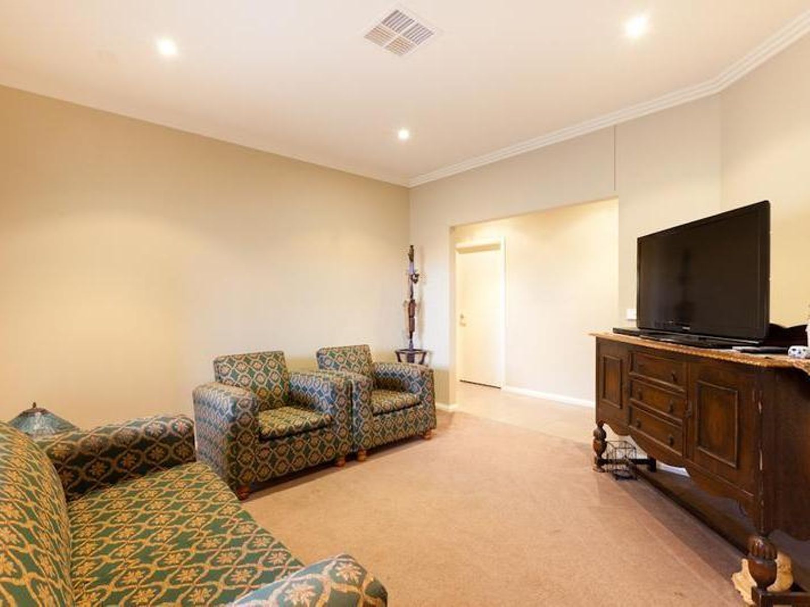 1/337 Eighth Street, Mildura - Thumbnail 2