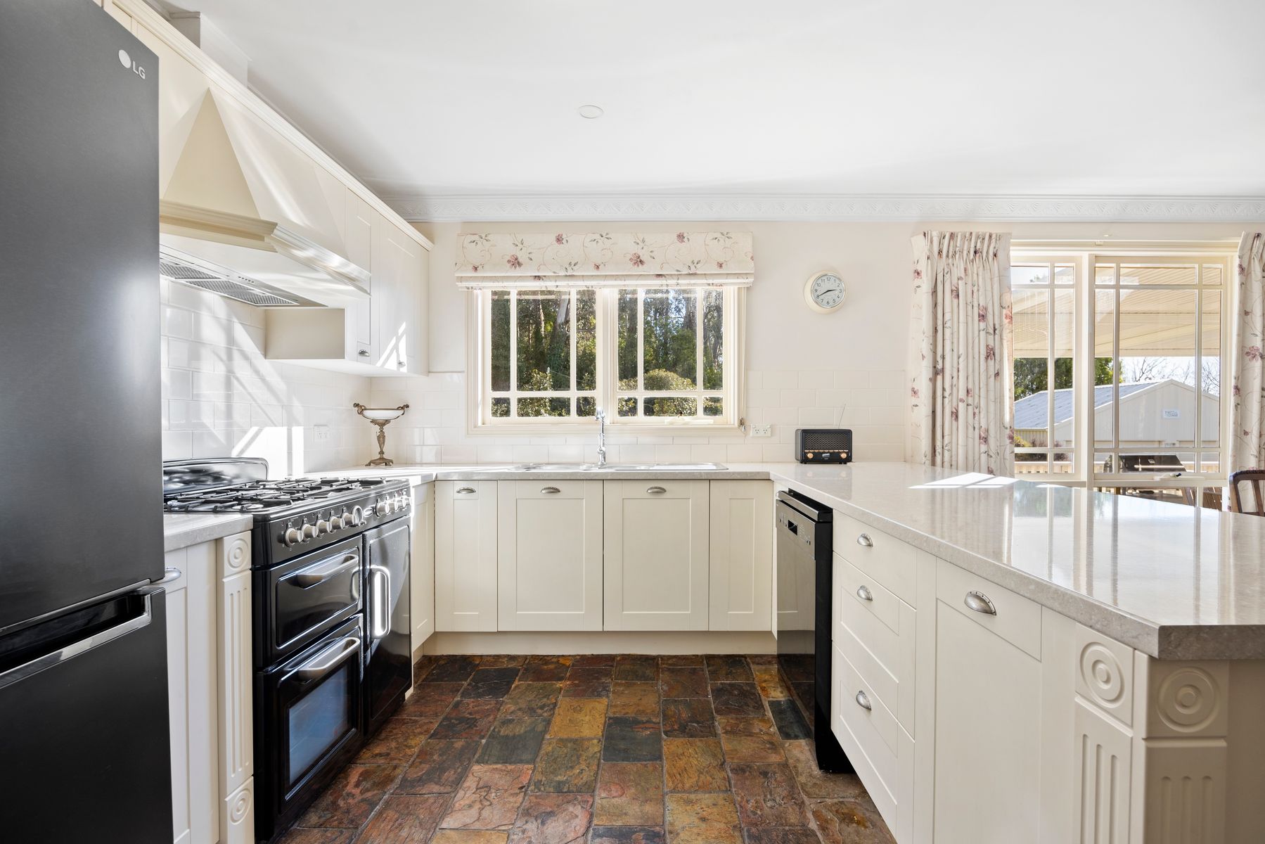 14 Clarence Street, Loch VIC 3945, Loch - Thumbnail 6