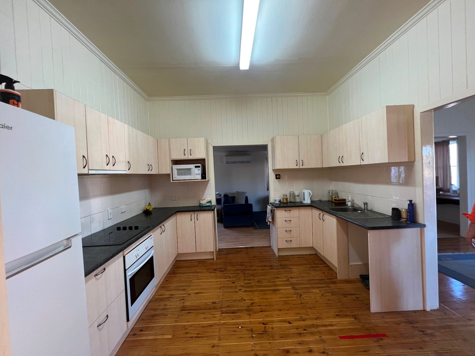 21 Waterloo Street, Wandoan QLD 4419, Wandoan - Thumbnail 4