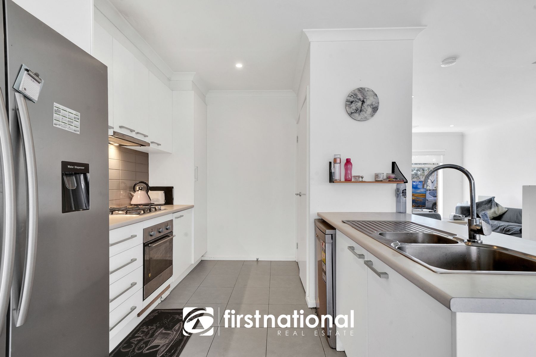 8 Adriatic Way, Pakenham VIC 3810, Pakenham - Thumbnail 5