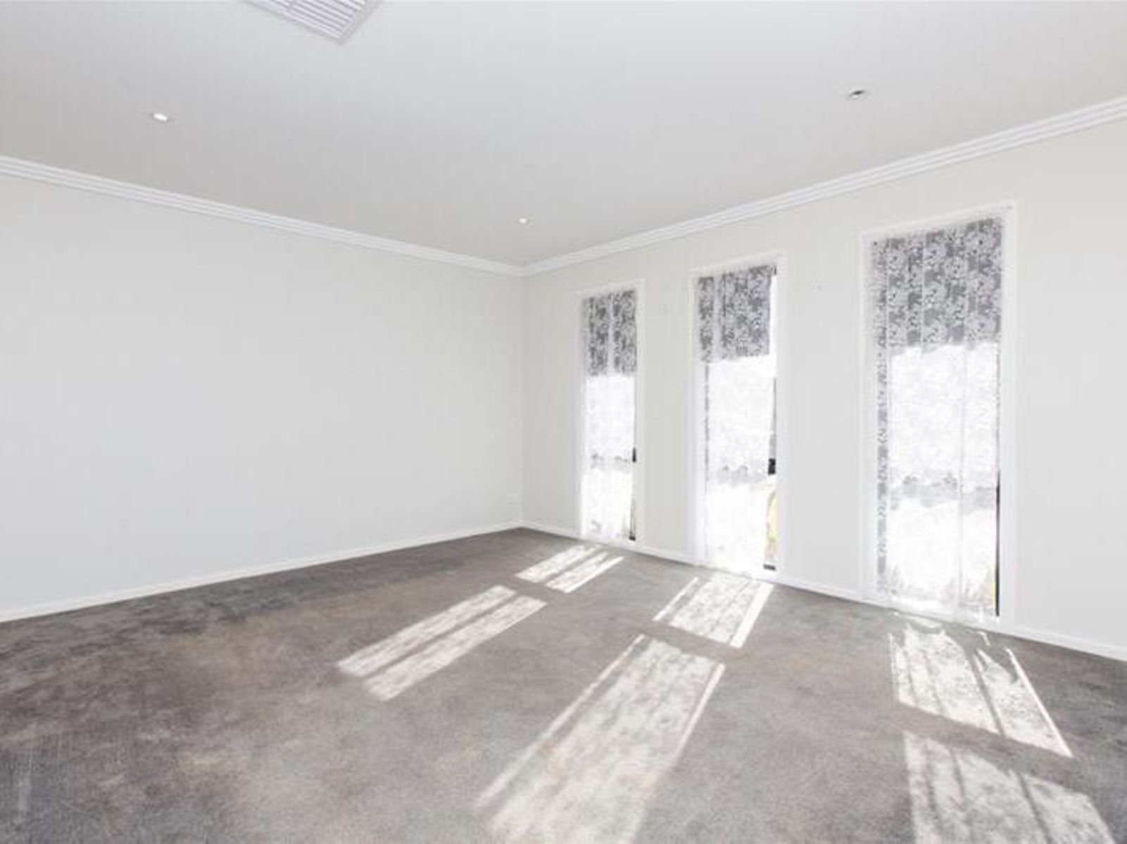 2/22 Phillippa Crescent, Mildura - Thumbnail 2