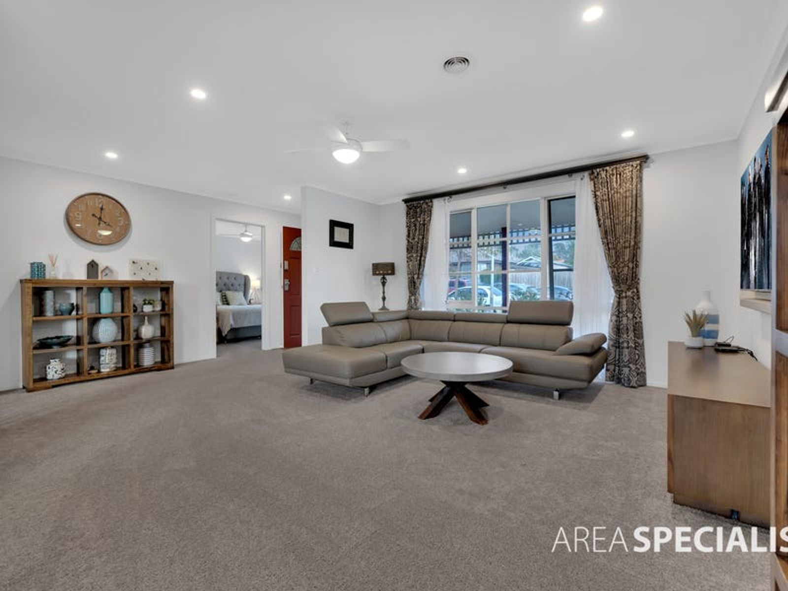 4 London Crescent, Narre Warren, VIC 3805, Narre Warren - Thumbnail 2