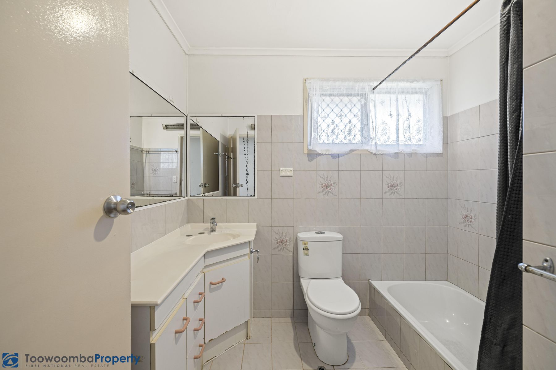 3 Bryan Street, Darling Heights QLD 4350, Darling Heights - Thumbnail 8