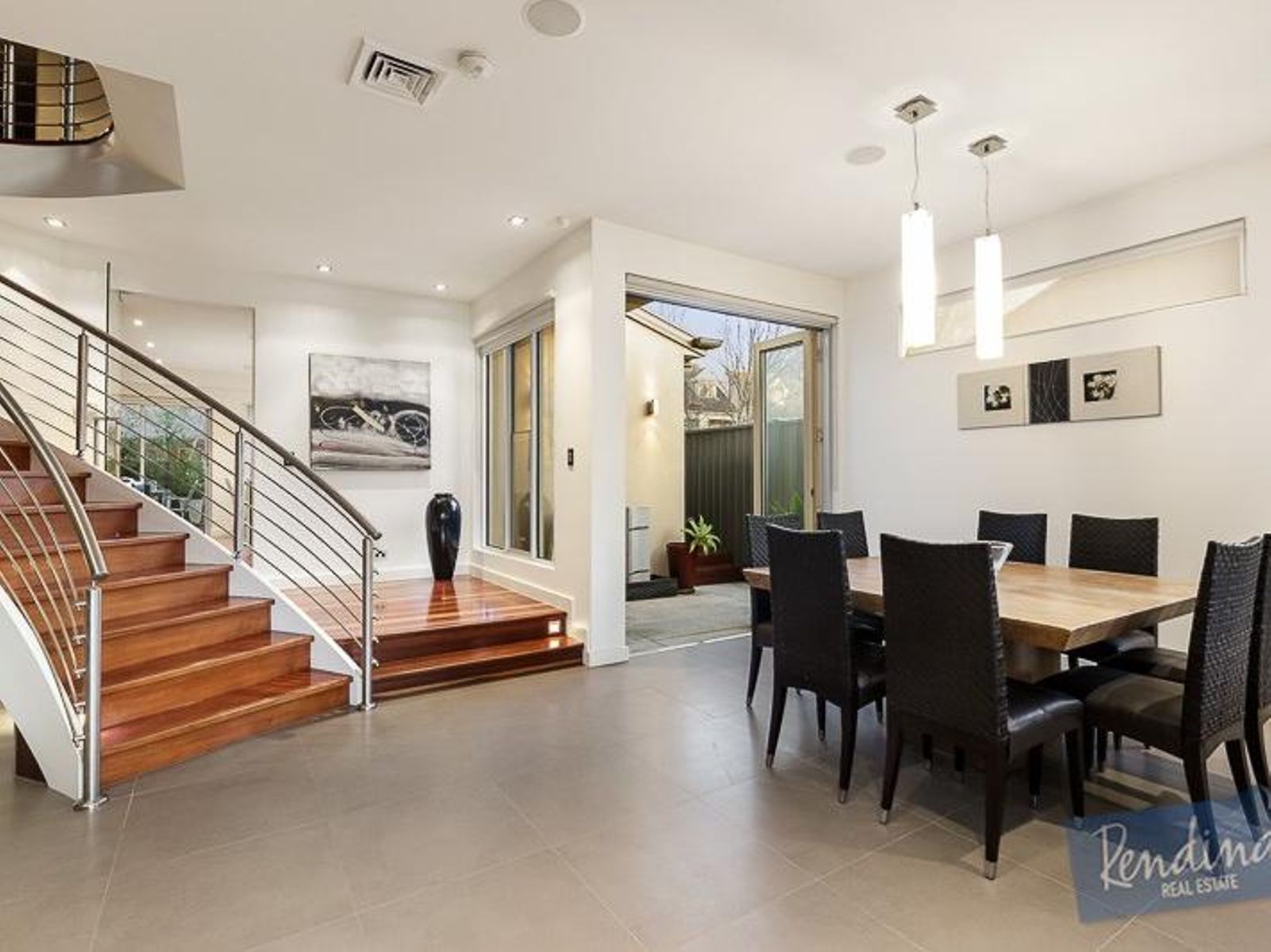 33 Stockmans Way, Kensington - Thumbnail 4