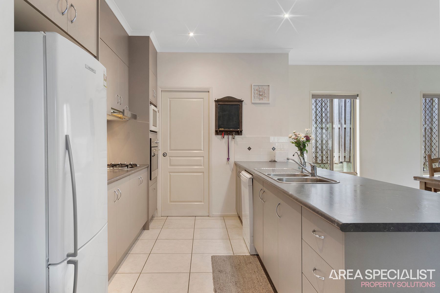 10 Maidenwell Road, Ormeau, QLD 4208, Ormeau - Thumbnail 7