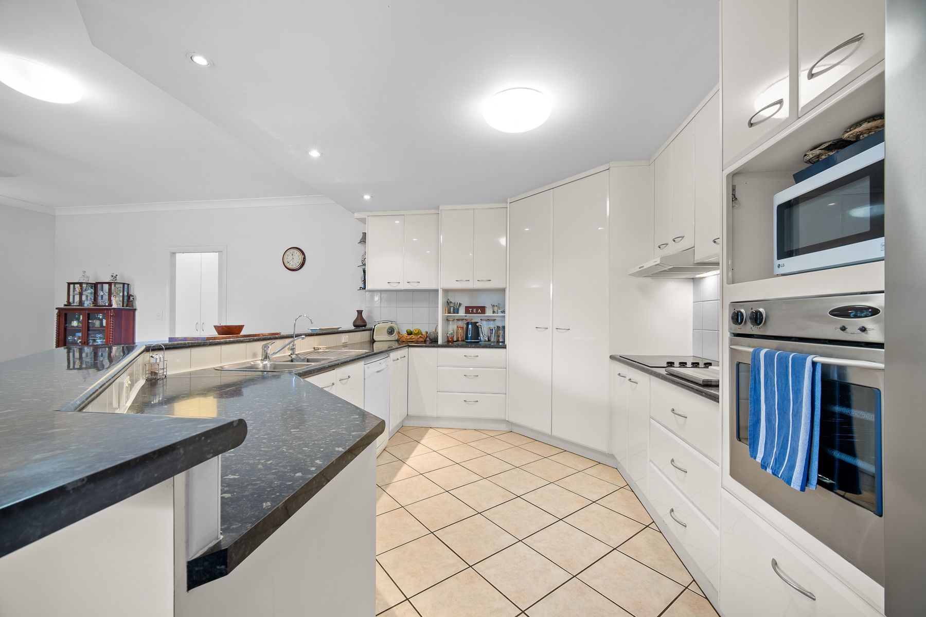 31 Paine Street, Atherton, QLD 4883, Atherton - Thumbnail 7