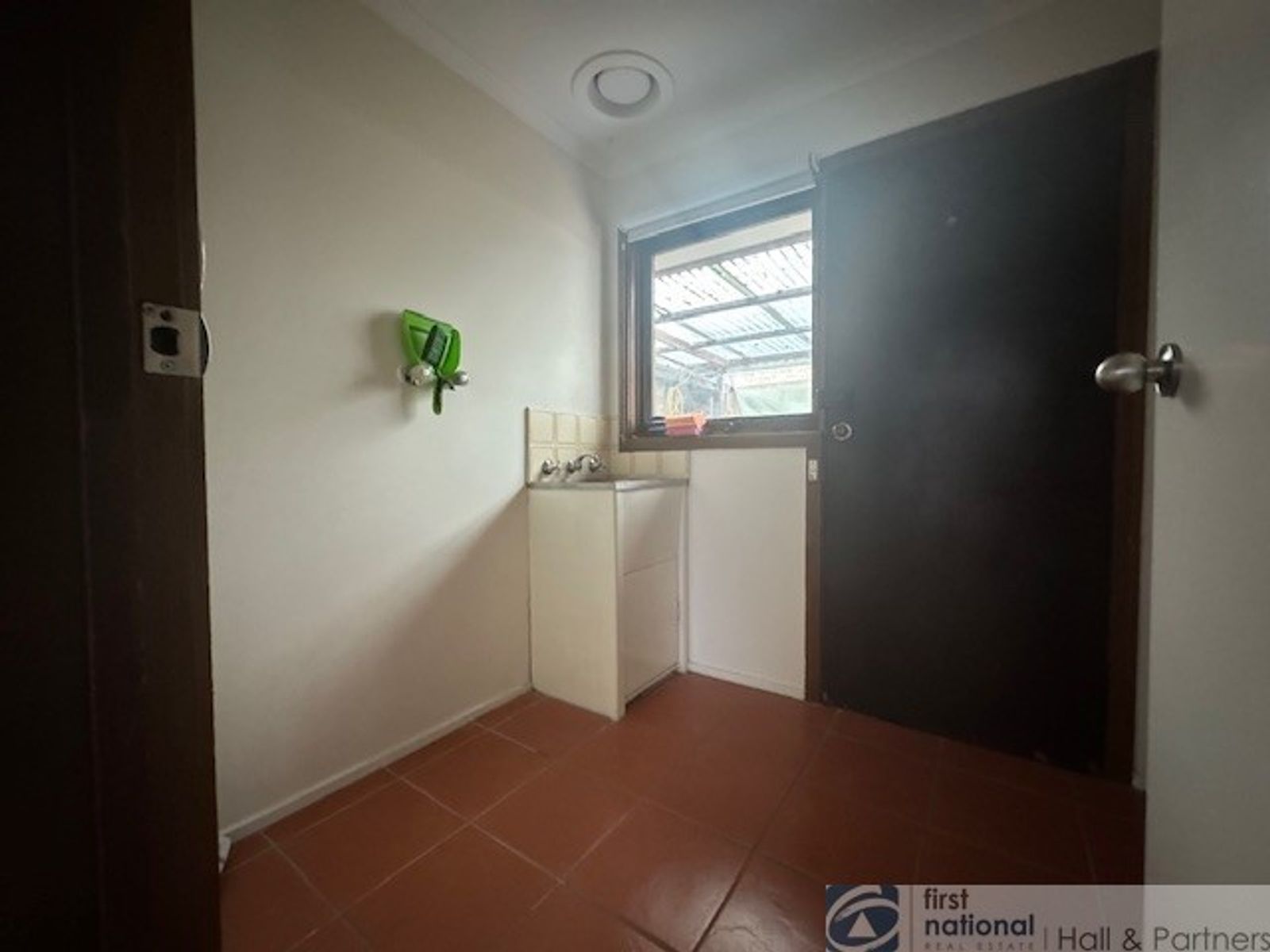 4/50-52 Doveton Avenue, Eumemmerring VIC 3177, Eumemmerring - Thumbnail 7