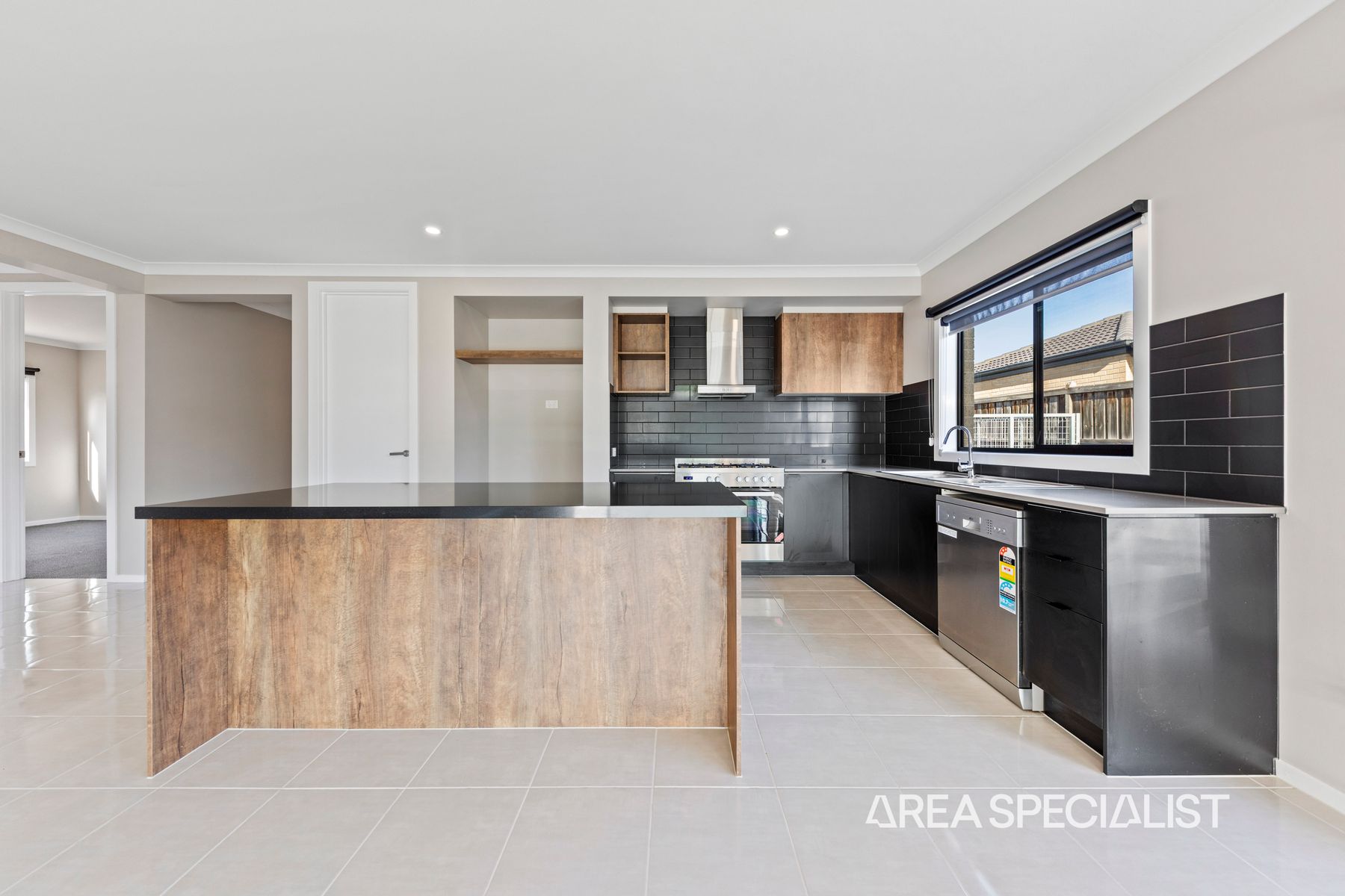 11 Langley Boulevard, Lang Lang, Lang Lang - Thumbnail 3