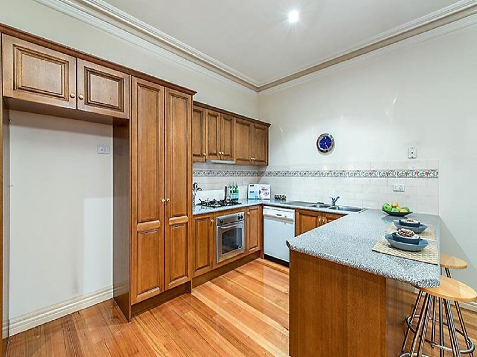 1/108 Roseberry Street, Ascot Vale - Thumbnail 7