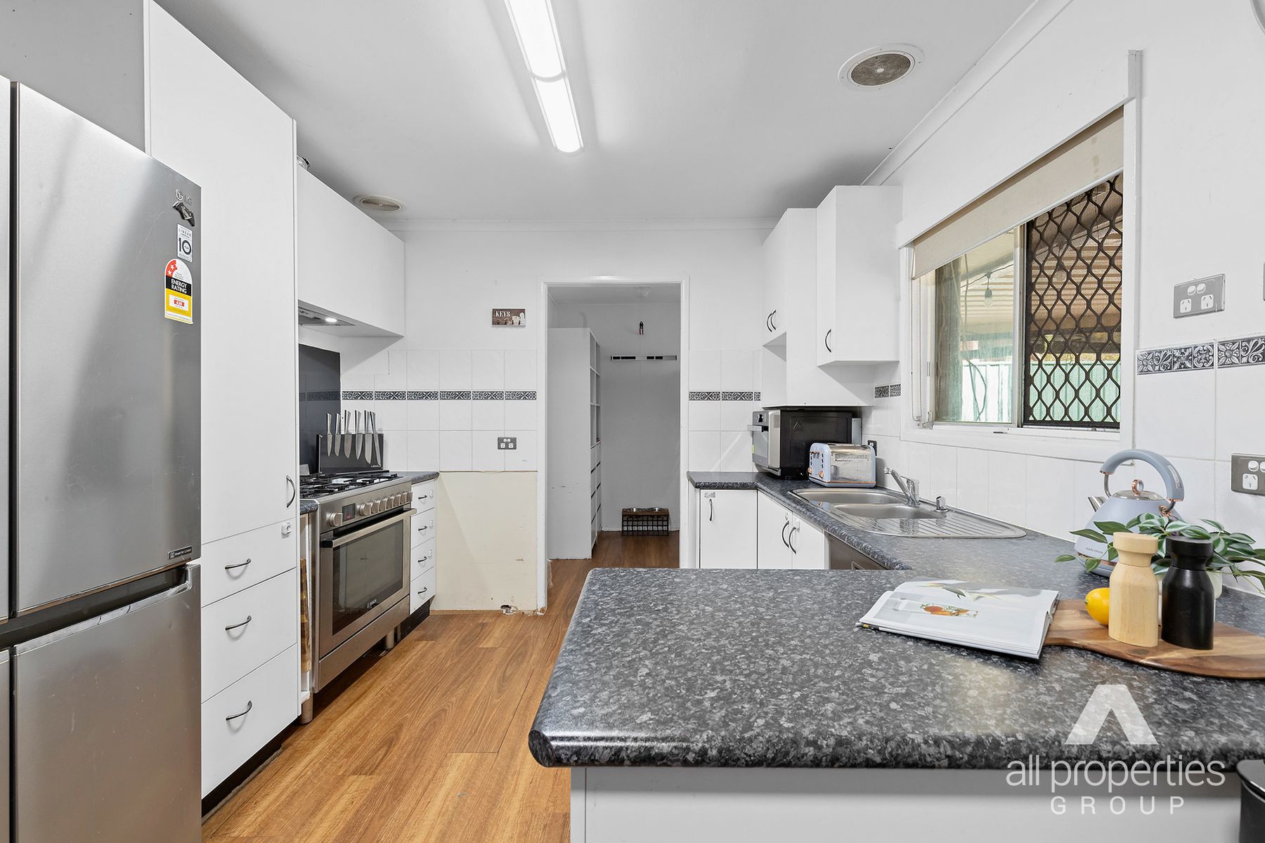 19 Ranchwood Avenue, Browns Plains QLD 4118, Browns Plains - Thumbnail 3