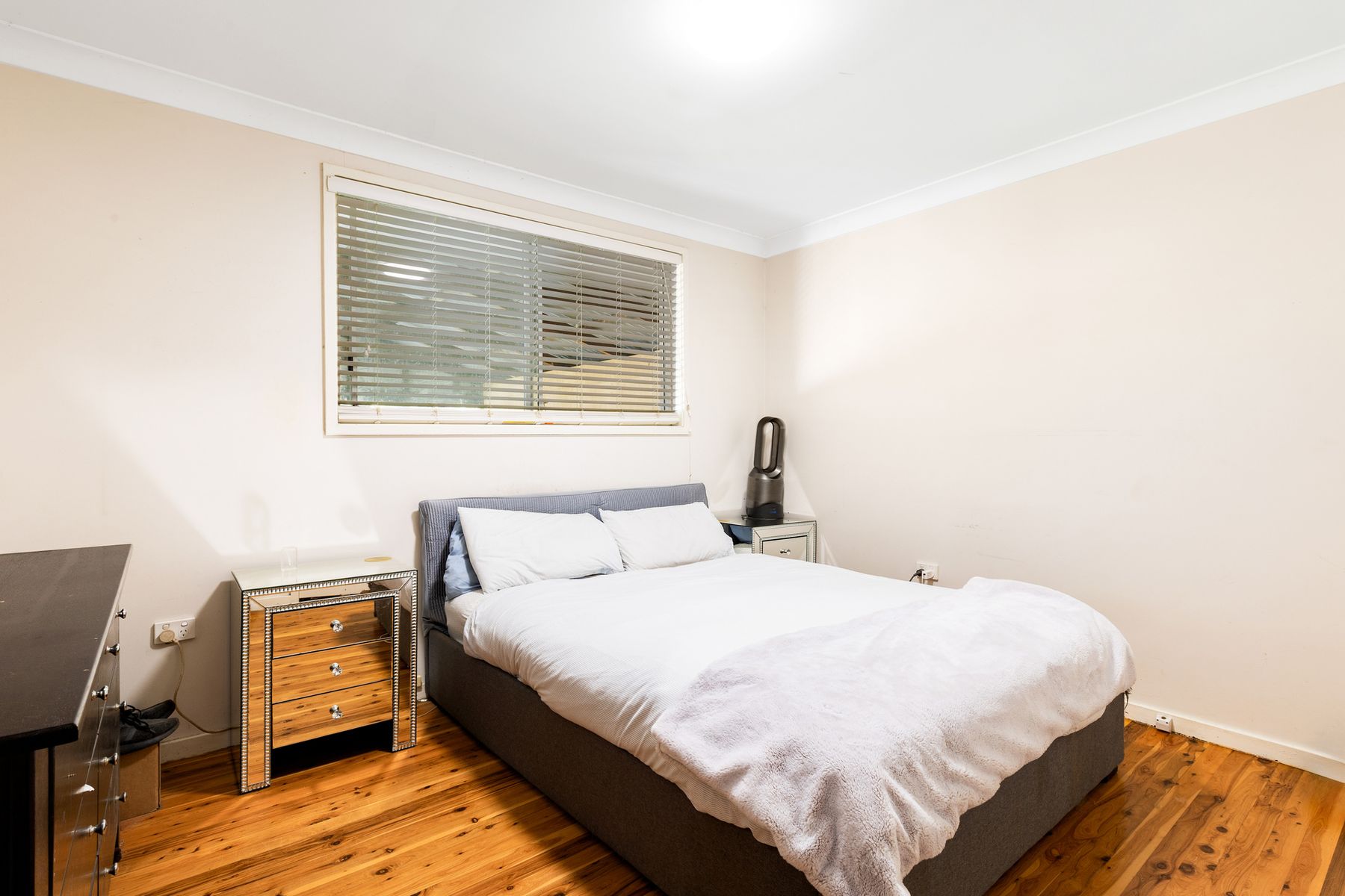 42 Bayley Road, South Penrith, NSW 2750, South Penrith - Thumbnail 4