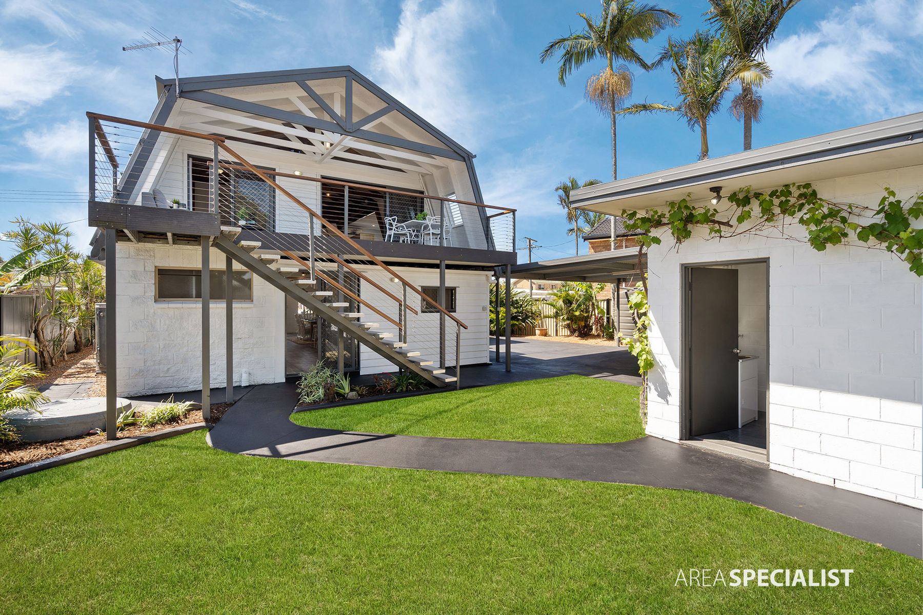 4 Seabrae Street, Steiglitz, QLD 4207, Steiglitz - Thumbnail 2