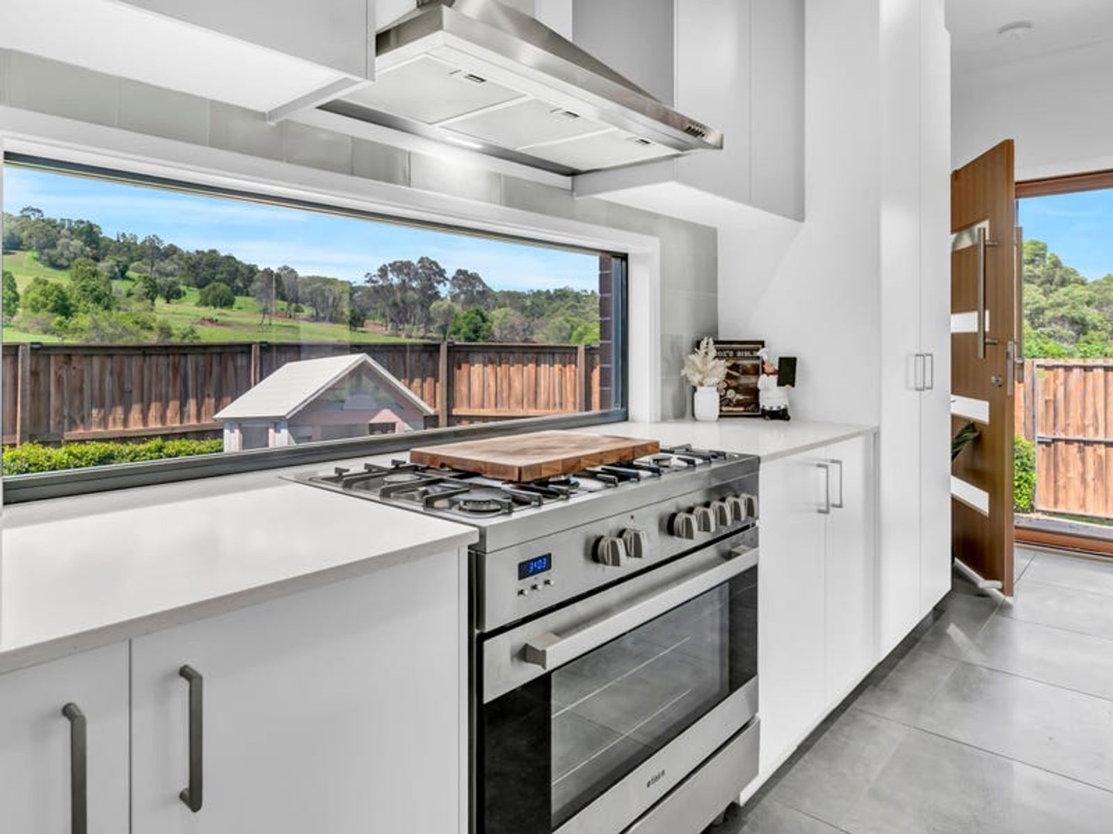 2/12A Cummings Circuit, Willow Vale, QLD 4209, Willow Vale - Thumbnail 2