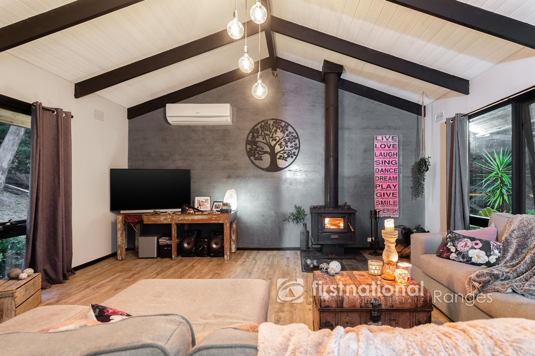 114 Emerald-Monbulk Road, Emerald VIC 3782, Emerald - Thumbnail 5