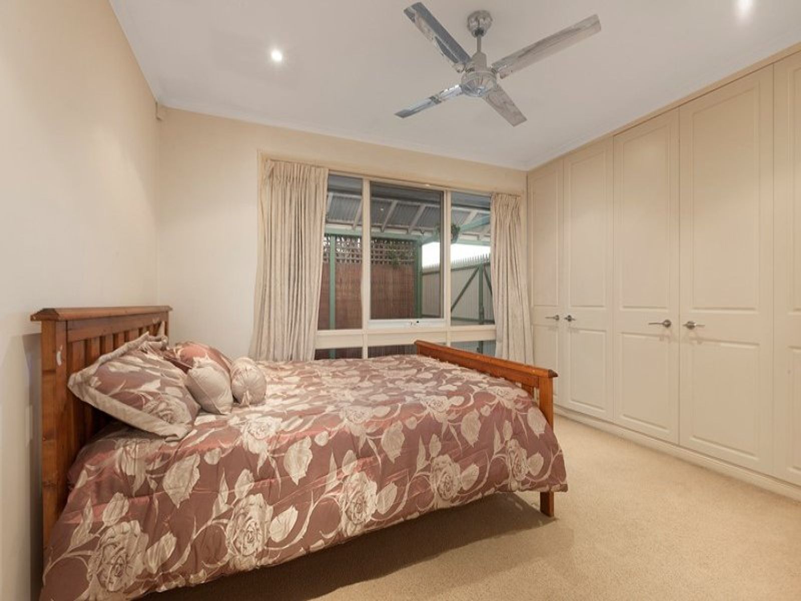 15 Oakwood Drive, Keysborough, VIC 3173, Keysborough - Thumbnail 5