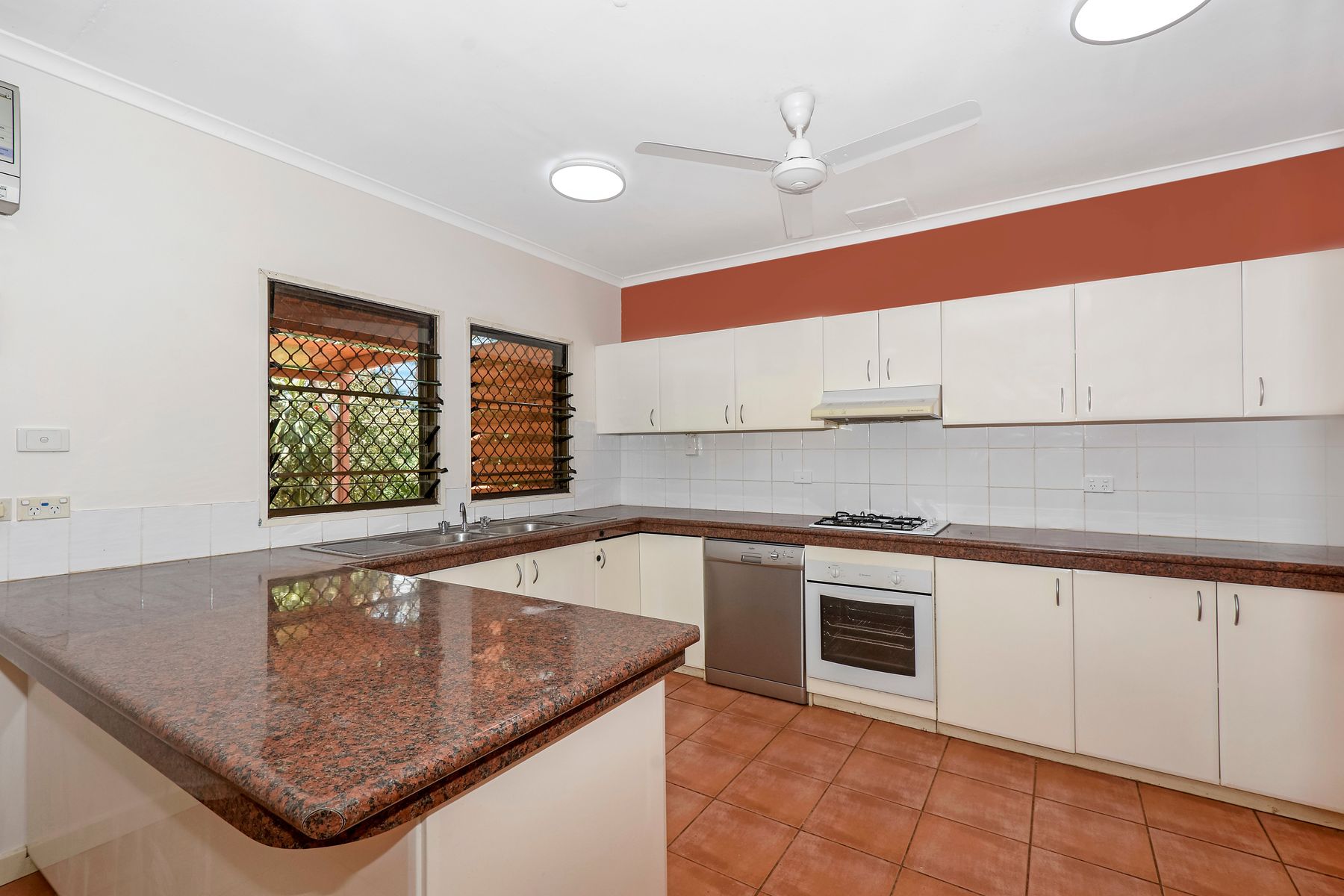 11 Grebe Crescent, Wulagi NT 0812, Wulagi - Thumbnail 3