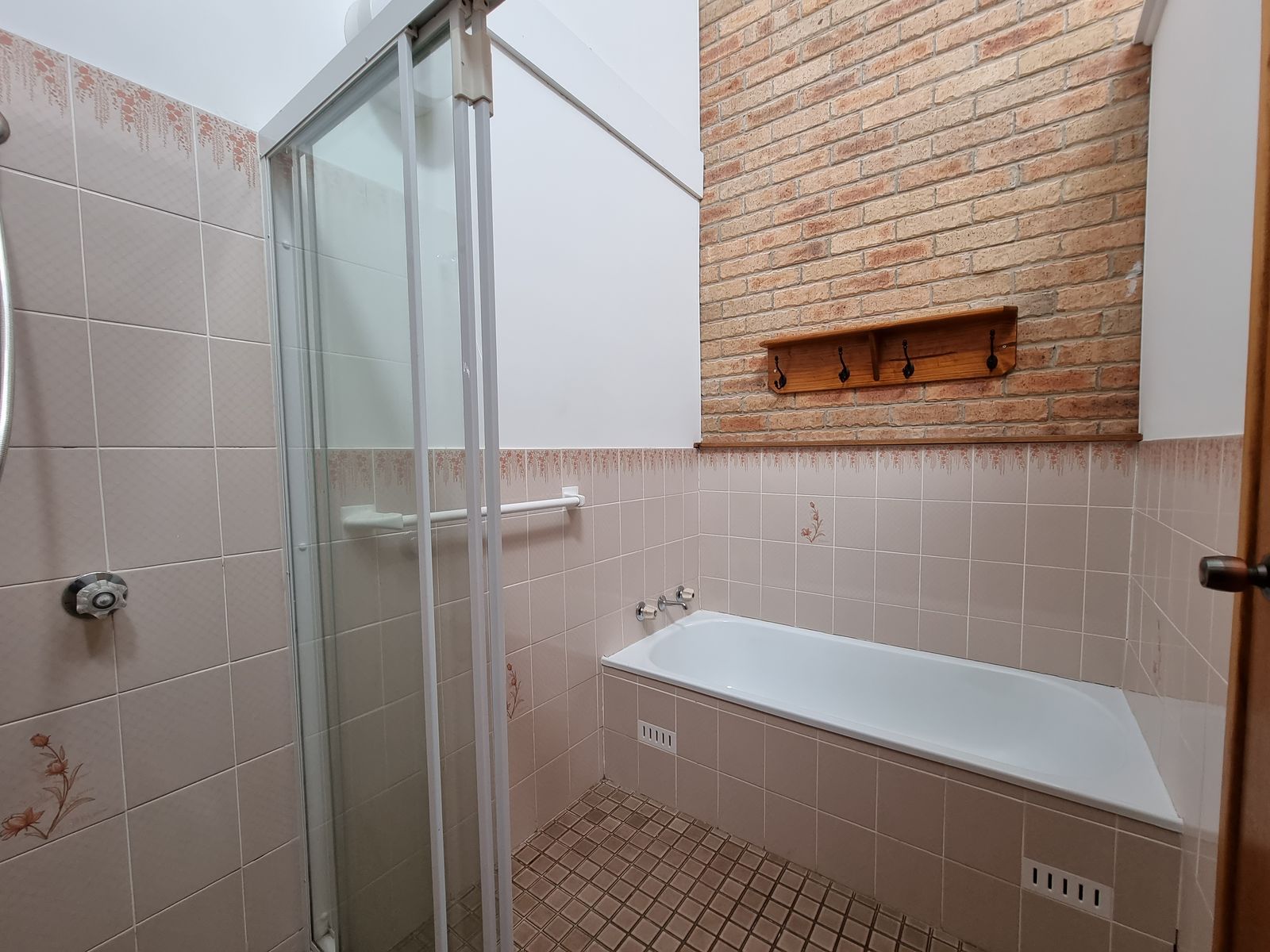 2/129 Edinburgh Drive, Taree NSW 2430, Taree - Thumbnail 6