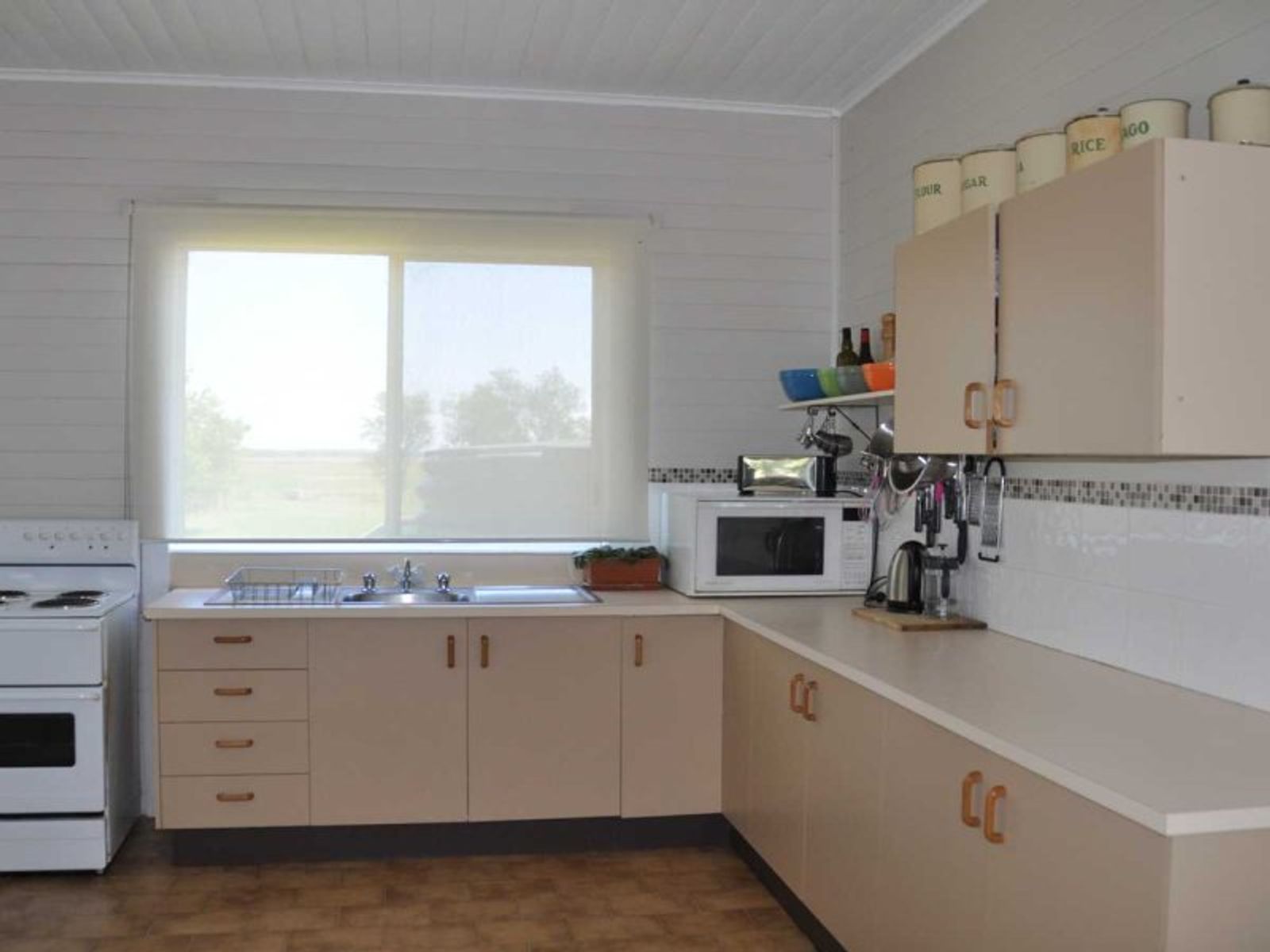 837 Rogersons Rd, McKees Hill - Thumbnail 6