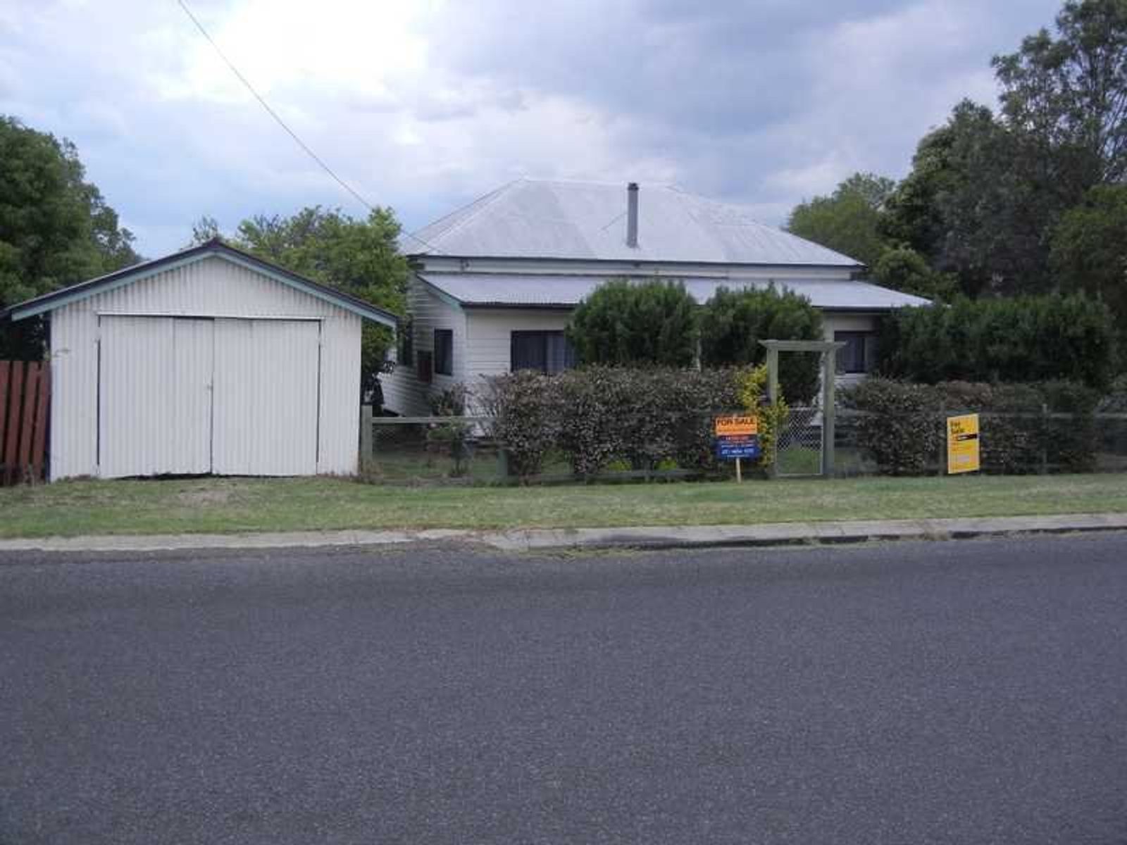 16 Oleander Street, Killarney, QLD 4373, Killarney - Thumbnail 4
