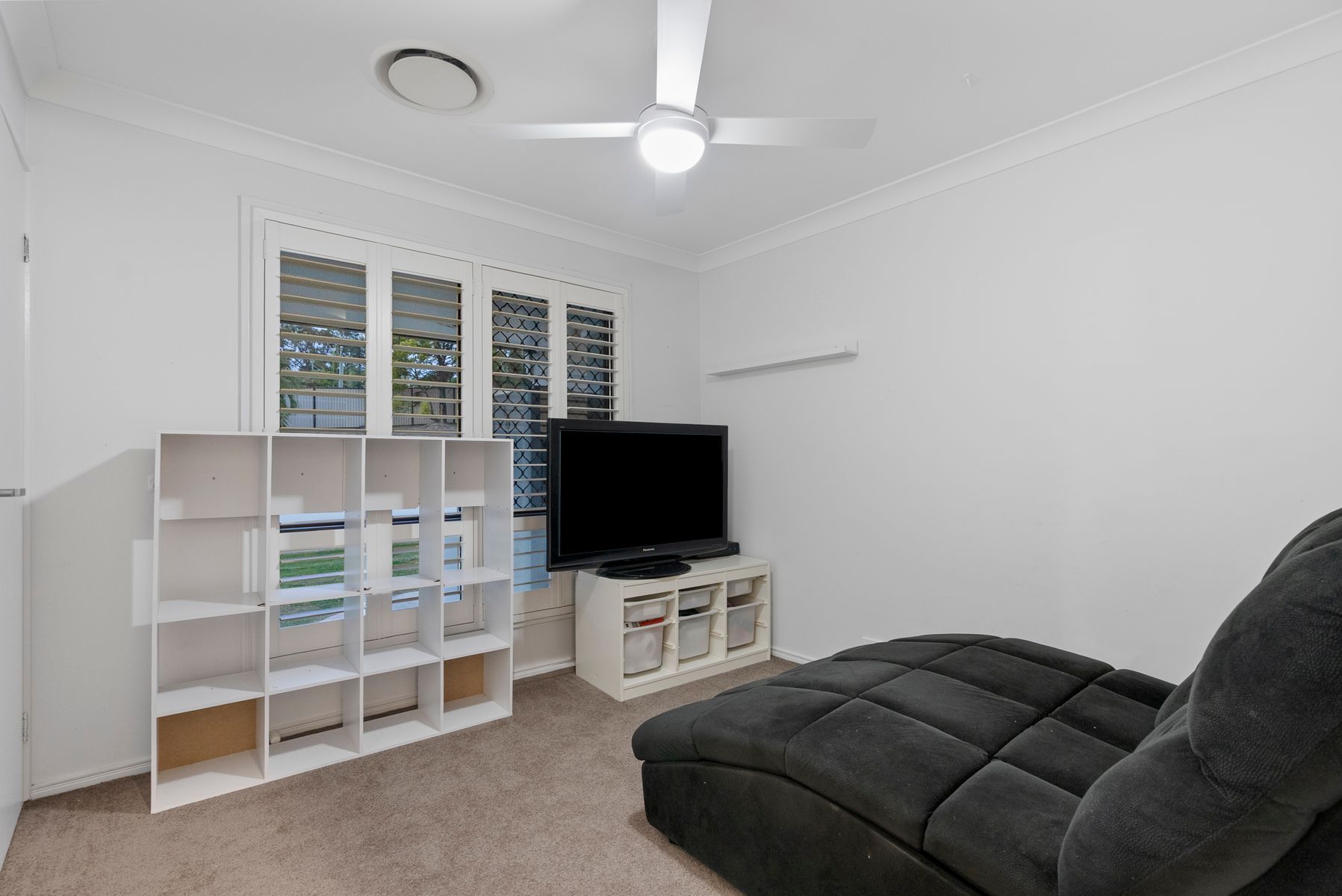 20 Vaughan Dr, Ormeau QLD 4208, Australia (13)