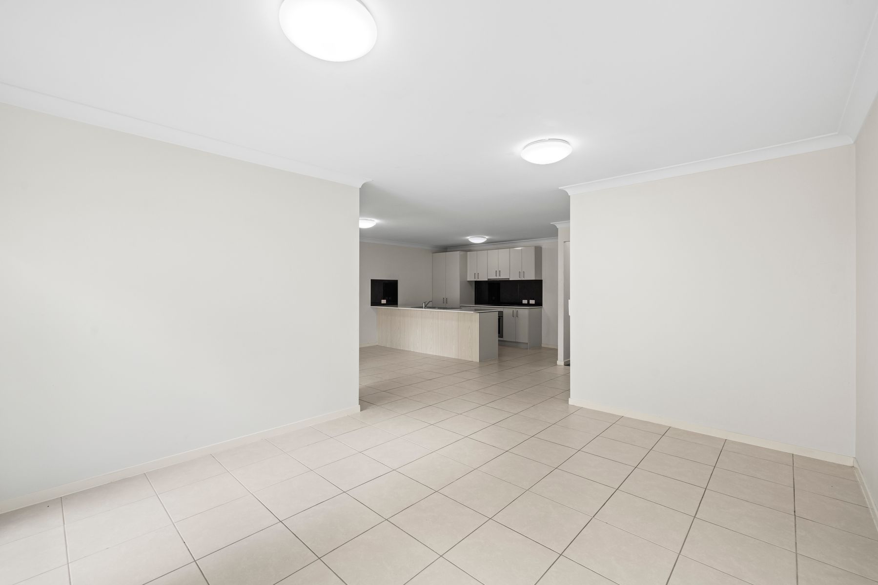 16 Carlin Street, Glenvale QLD 4350, Glenvale - Thumbnail 3