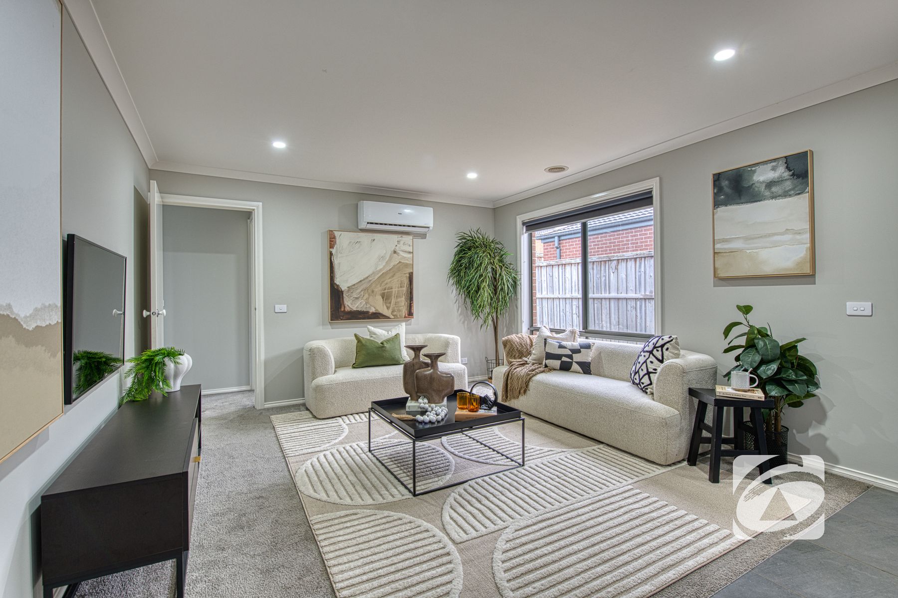 9 Basalt Drive, Clyde North VIC 3978, Clyde North - Thumbnail 5