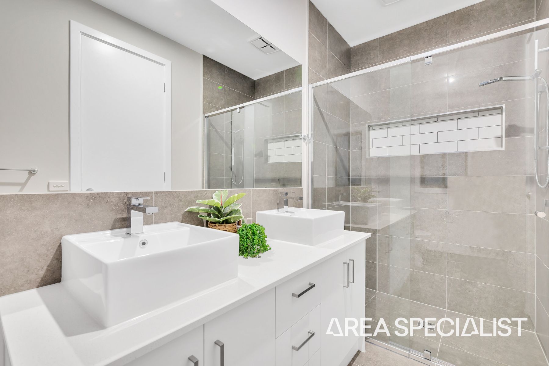 22 Gilfillan Circuit, Thornhill Park, VIC 3335, Thornhill Park - Thumbnail 5