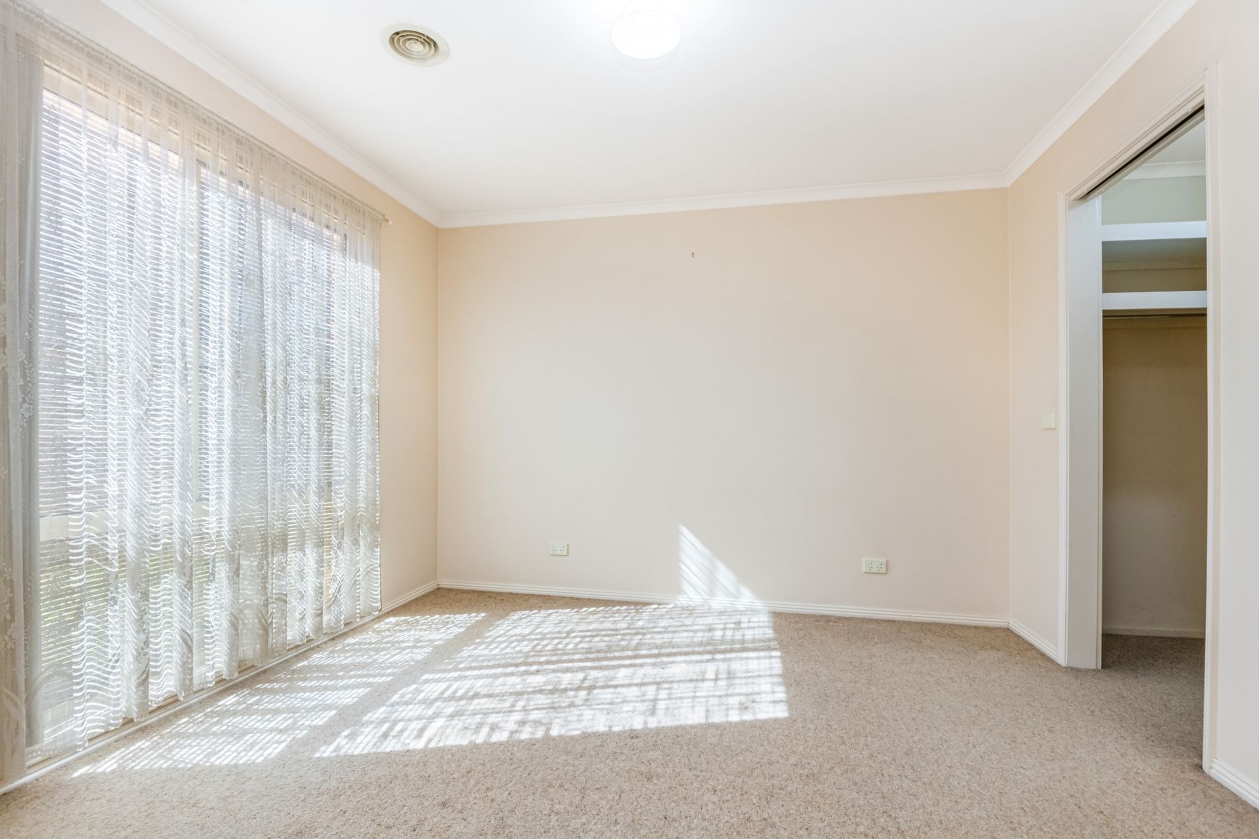2 Ennor Place, Kangaroo Flat, VIC 3555, Kangaroo Flat Vic 3555 - Thumbnail 6