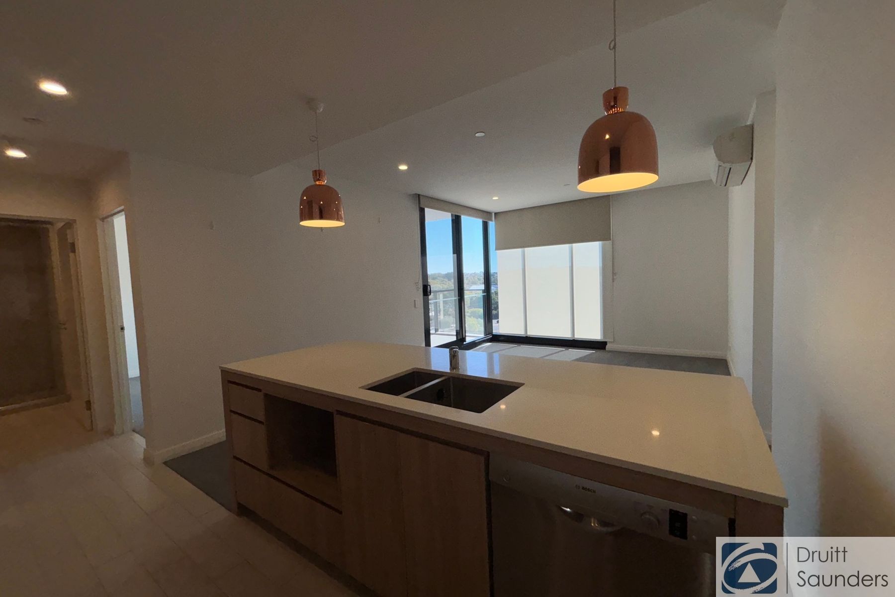 607/8 Tassels Place, Innaloo WA 6018, Innaloo - Thumbnail 4