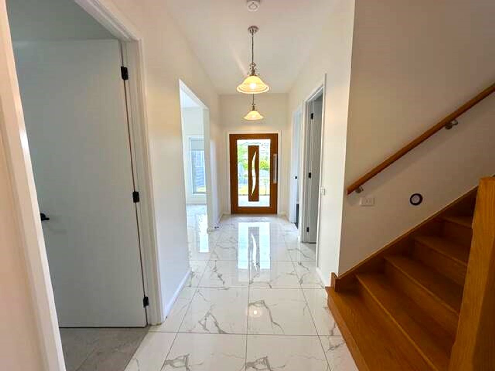 6 Ebony Court, Warragul VIC 3820, Warragul - Thumbnail 2