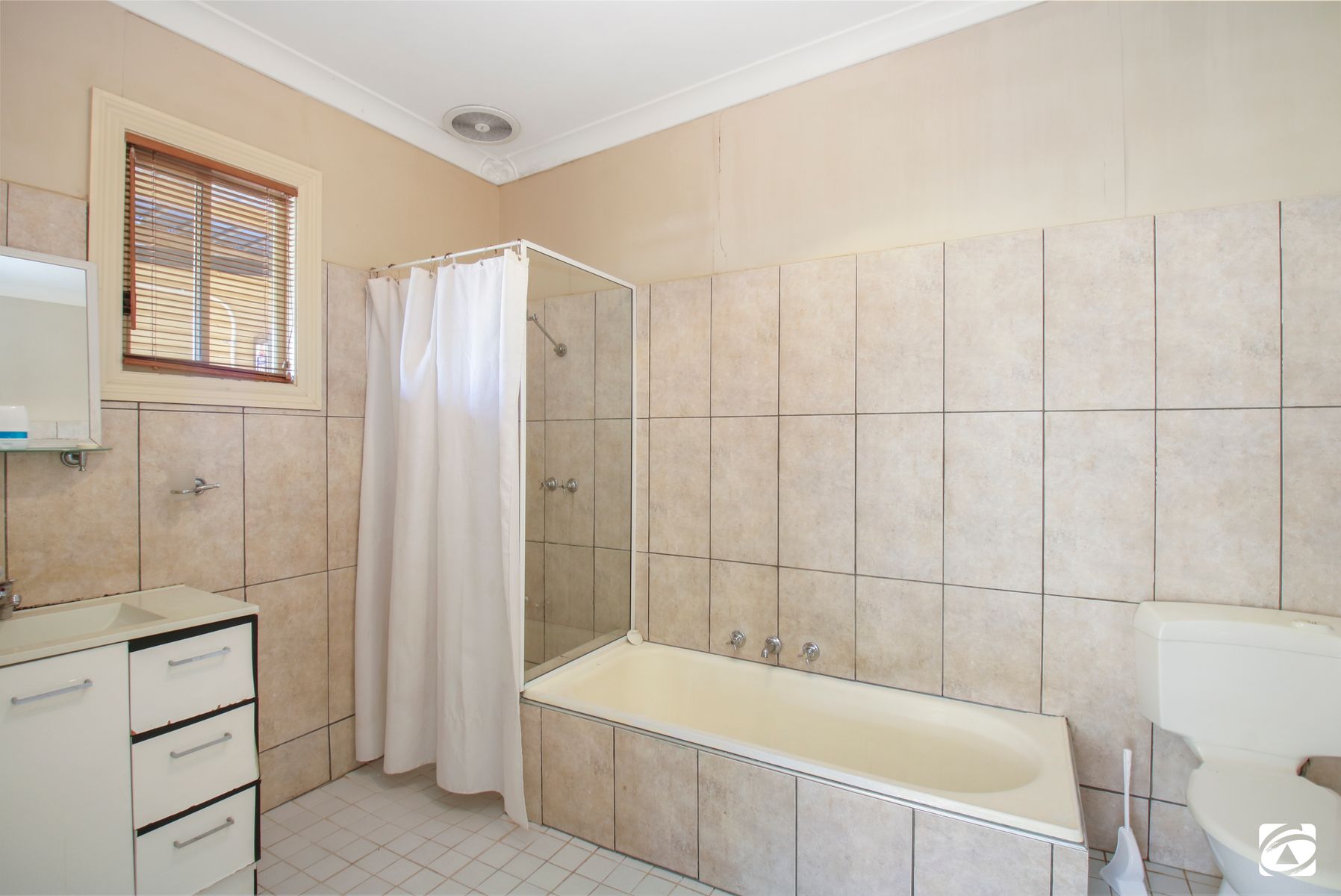325 Thomas Street, Broken Hill NSW 2880, Broken Hill - Thumbnail 7