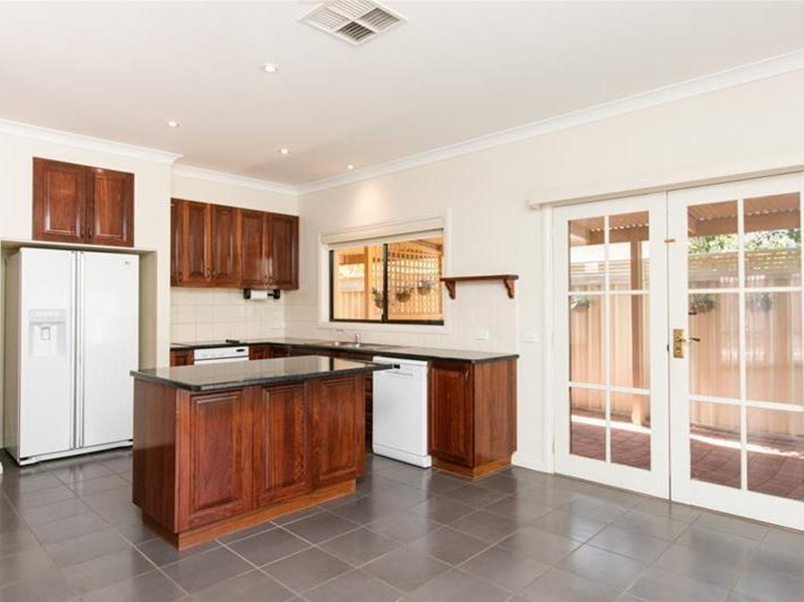 263 Cureton Avenue, Mildura - Thumbnail 4