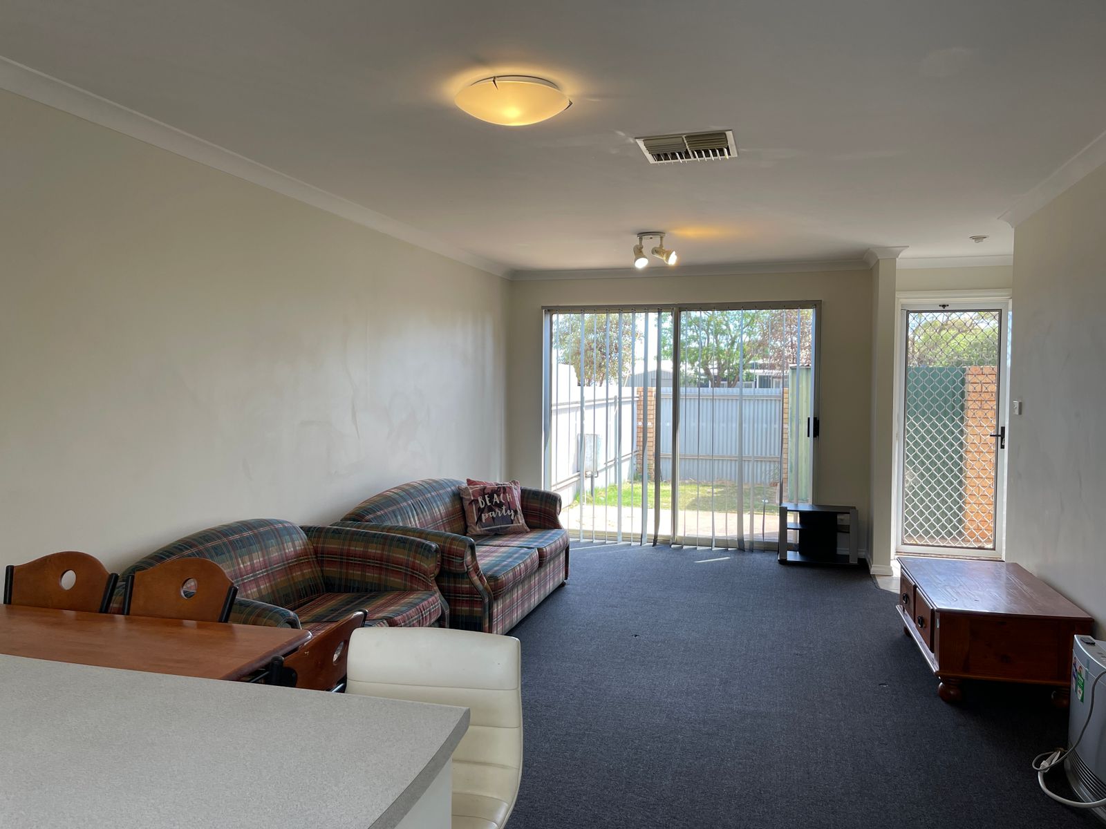 2/9 Lane Street, Kalgoorlie WA 6430, Kalgoorlie - Thumbnail 3