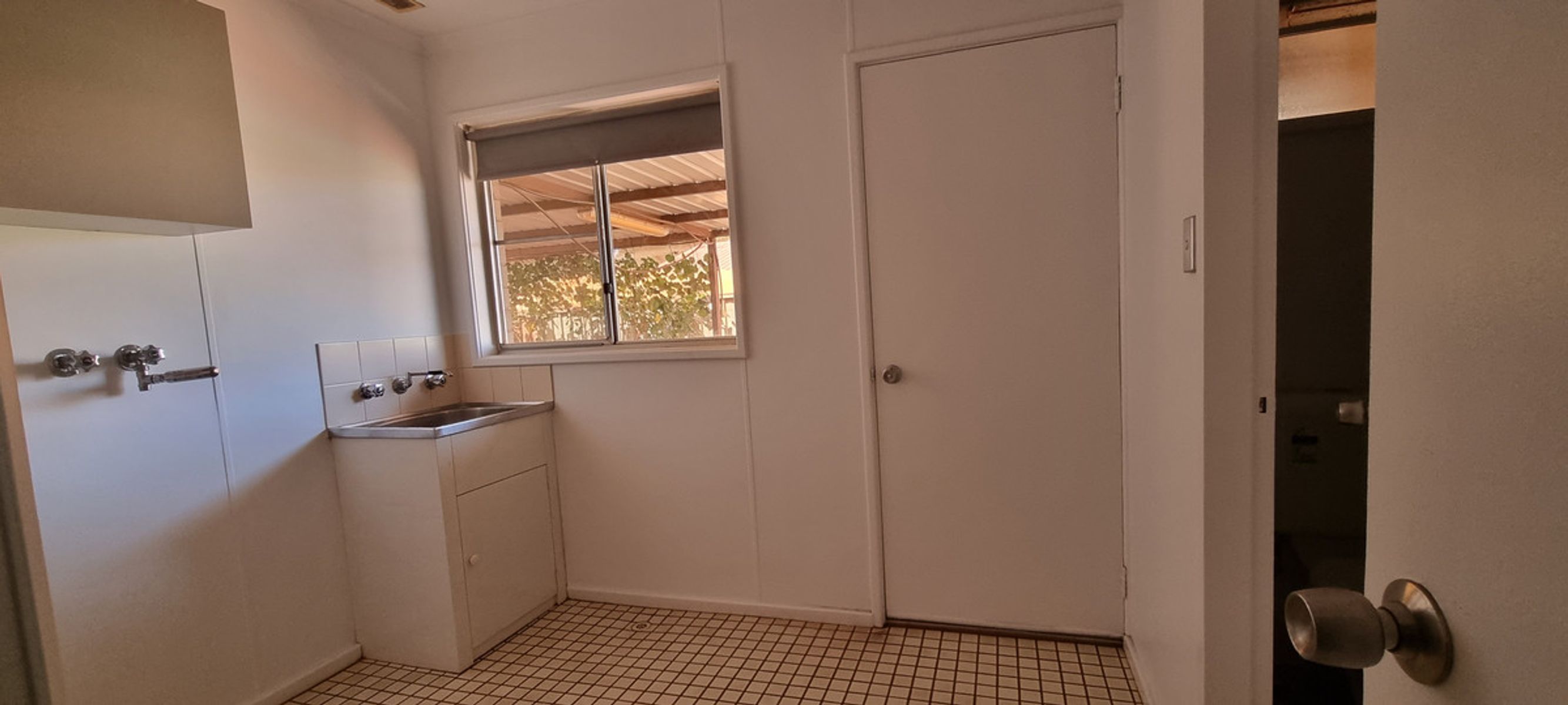 2 Nicholls Place, Newman WA 6753, Newman - Thumbnail 6