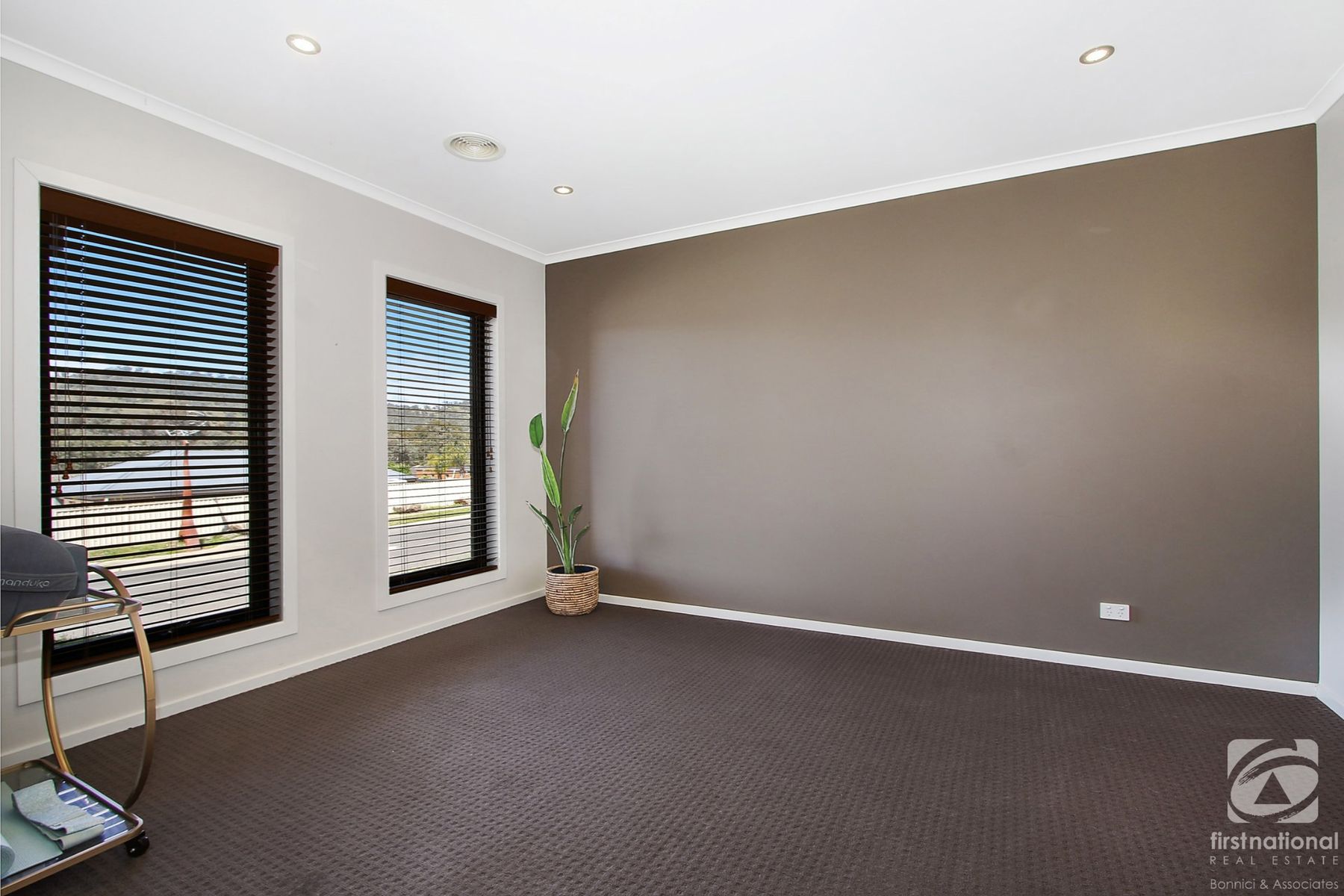 22 Kenneth Watson Drive, Bandiana VIC 3691, Bandiana - Thumbnail 5