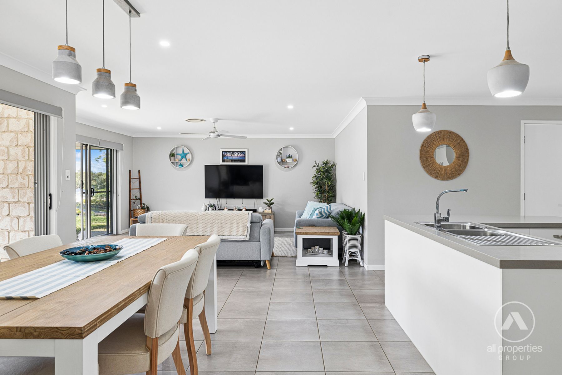 5-7 WHIPBIRD PLACE, Greenbank QLD 4124, Greenbank - Thumbnail 8