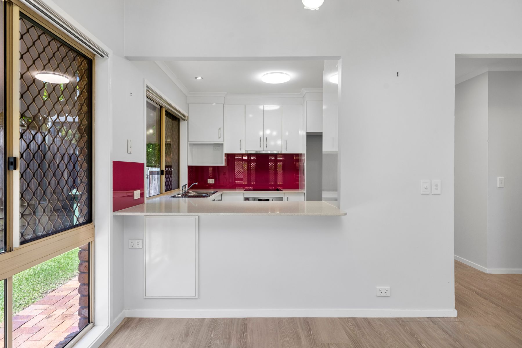 1/6-10 Macgregor Drive, Birkdale QLD 4159, Birkdale - Thumbnail 3