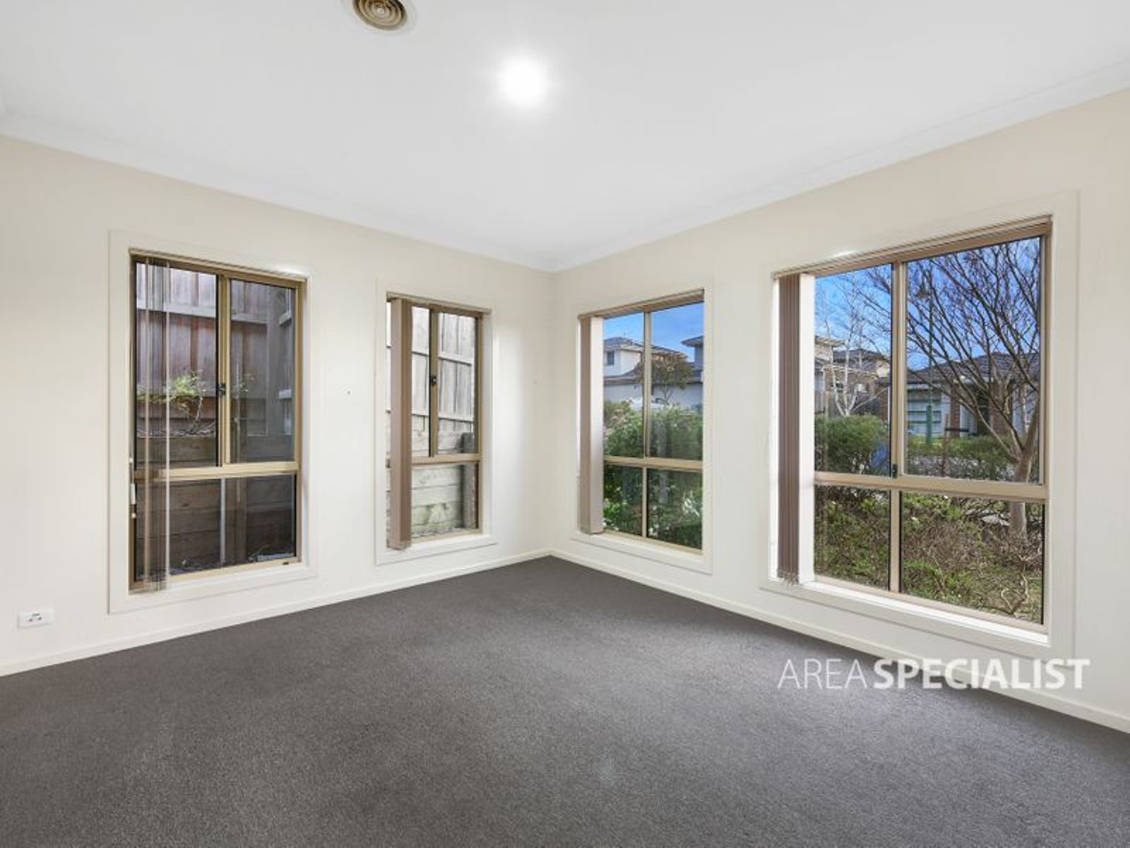 20 Melzak Way, Berwick, VIC 3806, Berwick - Thumbnail 4
