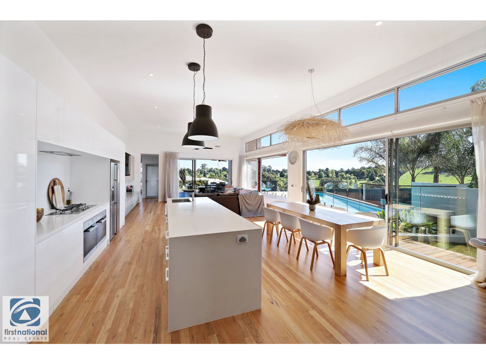 65 Myrtle Crescent, Warragul, VIC 3820, Warragul - Thumbnail 3