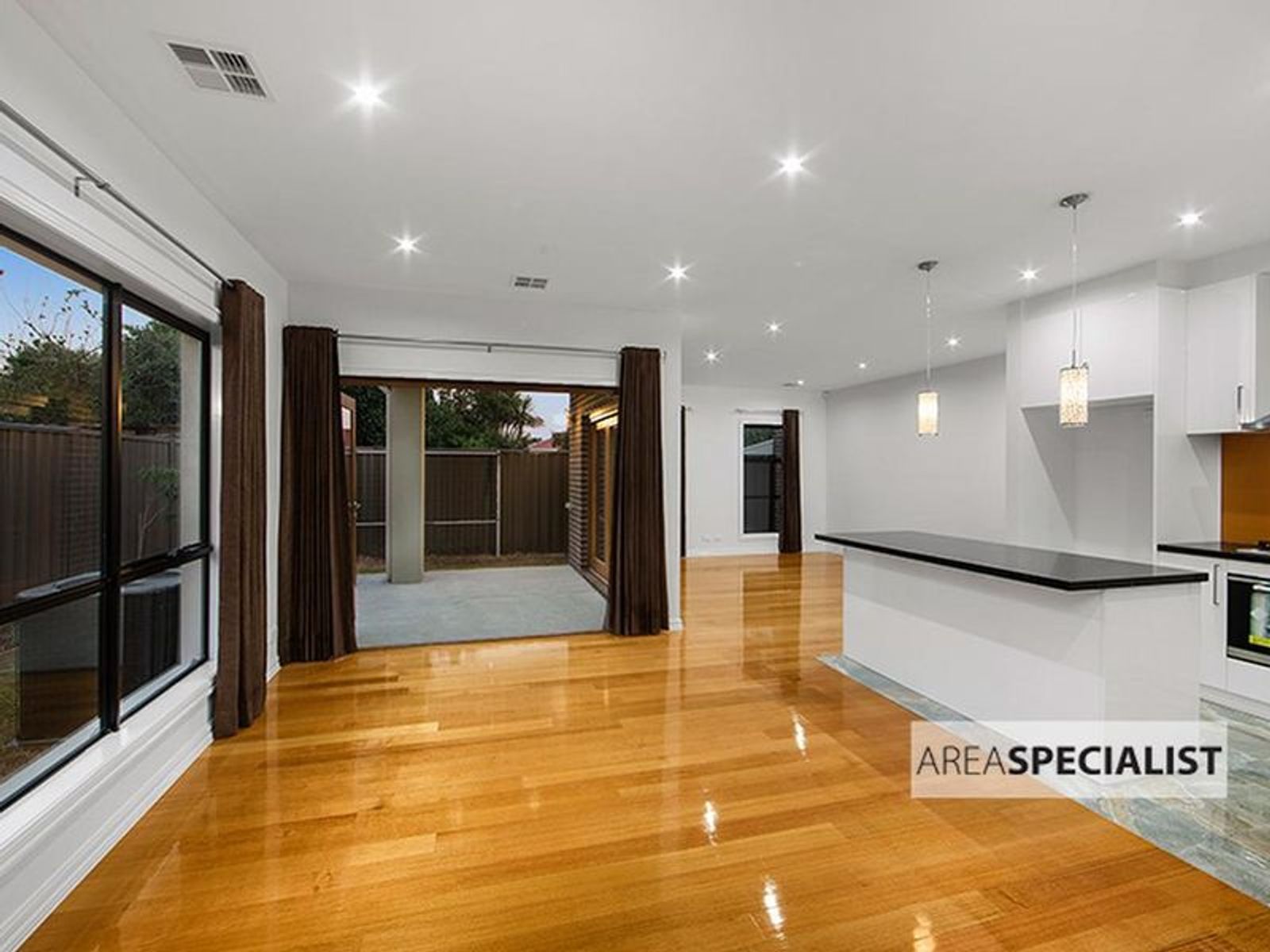 2/17 Harris Street, Springvale, VIC 3171, Springvale - Thumbnail 3