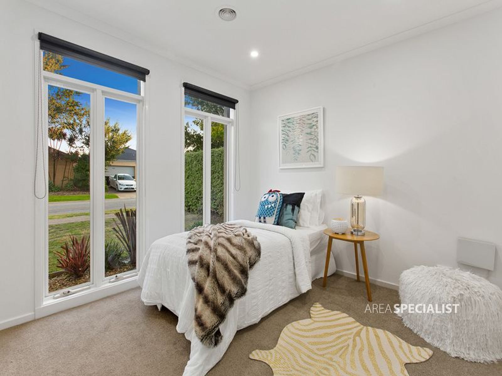 10 Phoenix Avenue, Cranbourne, VIC 3977, Cranbourne - Thumbnail 8
