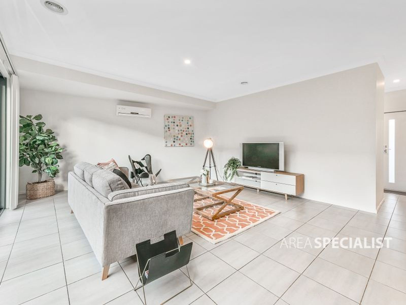 2 Jacaranda Street, Doveton, VIC 3177, Doveton - Thumbnail 7
