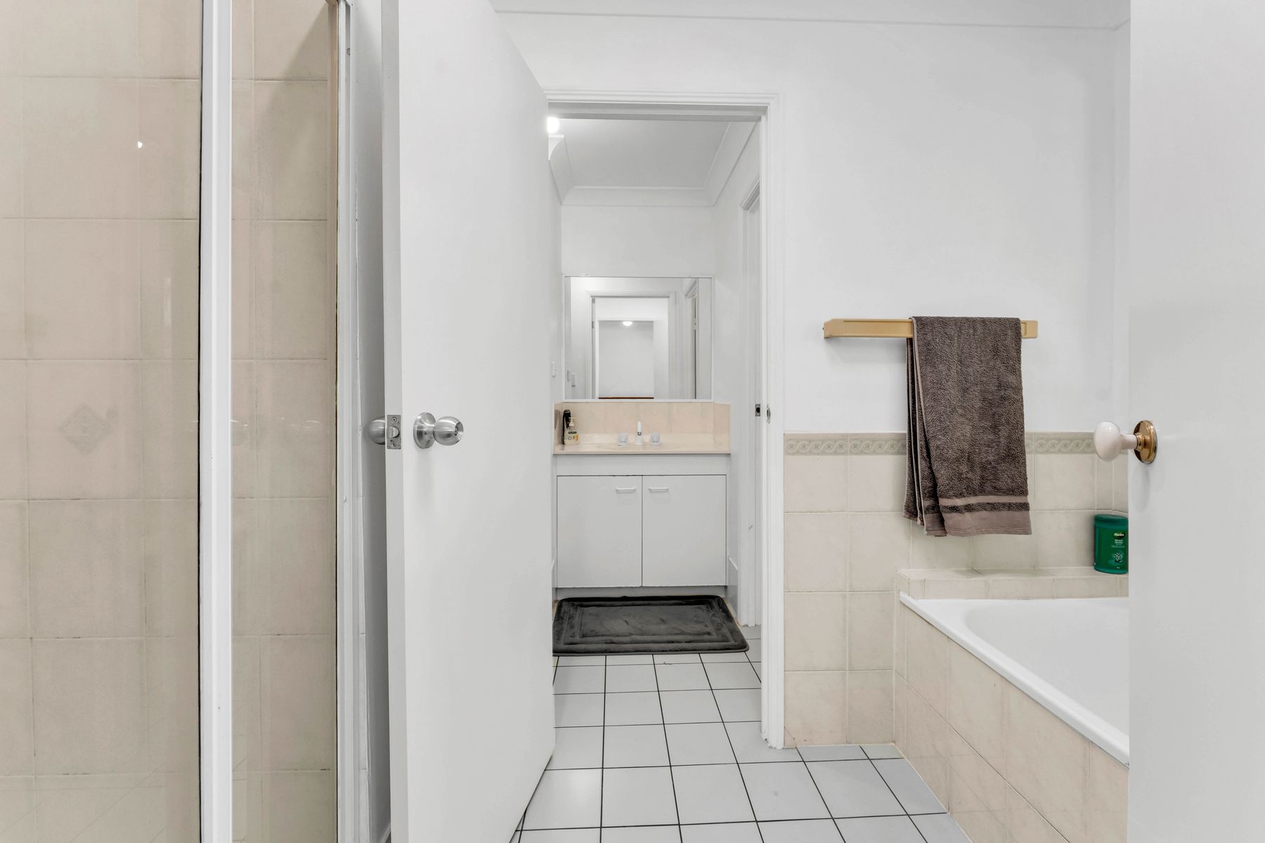 3 Caulfield Drive, Loganlea QLD 4131, Loganlea - Thumbnail 8