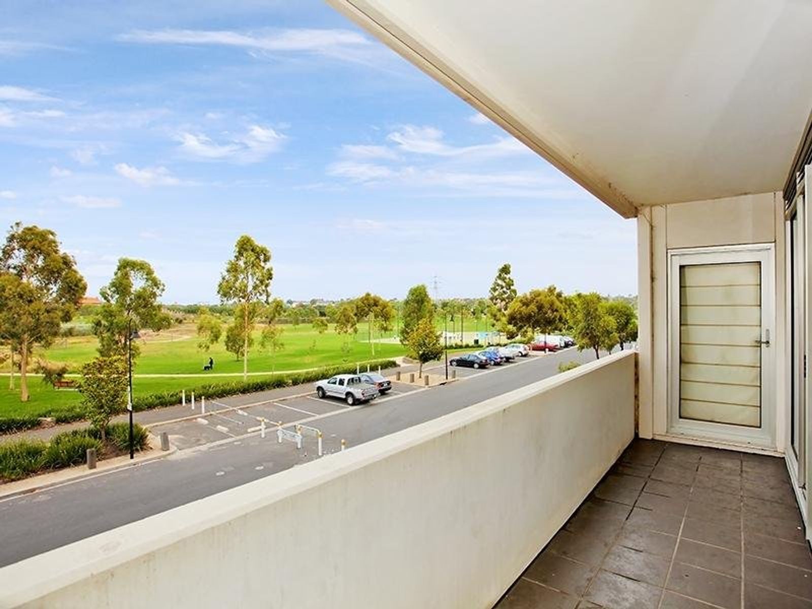 205/60 Speakmen Street, Kensington - Thumbnail 4