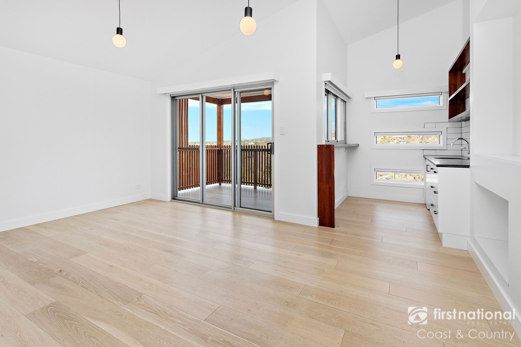 27 Noorinan Street, Kiama NSW 2533, Kiama - Thumbnail 2