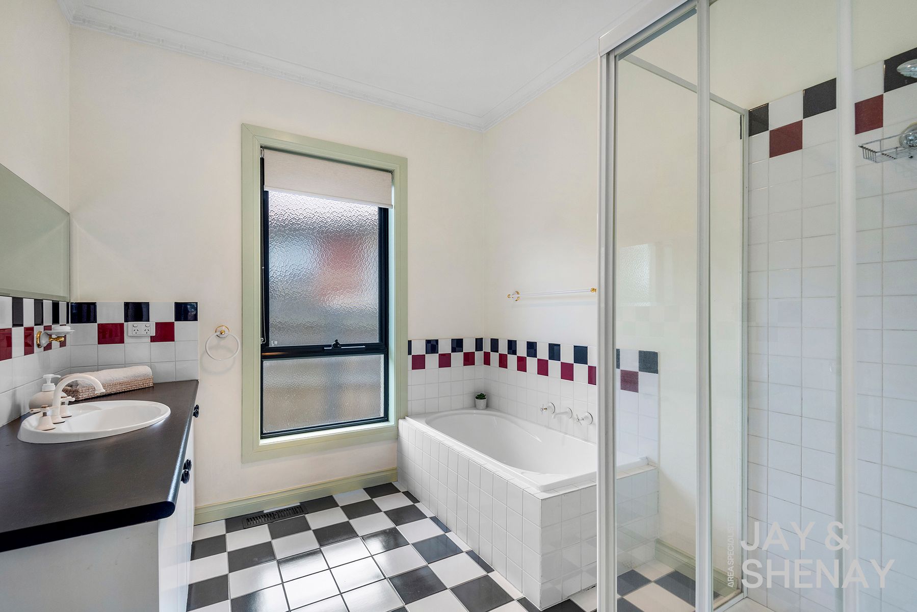 10 Renee Avenue, Endeavour Hills, Endeavour Hills - Thumbnail 8