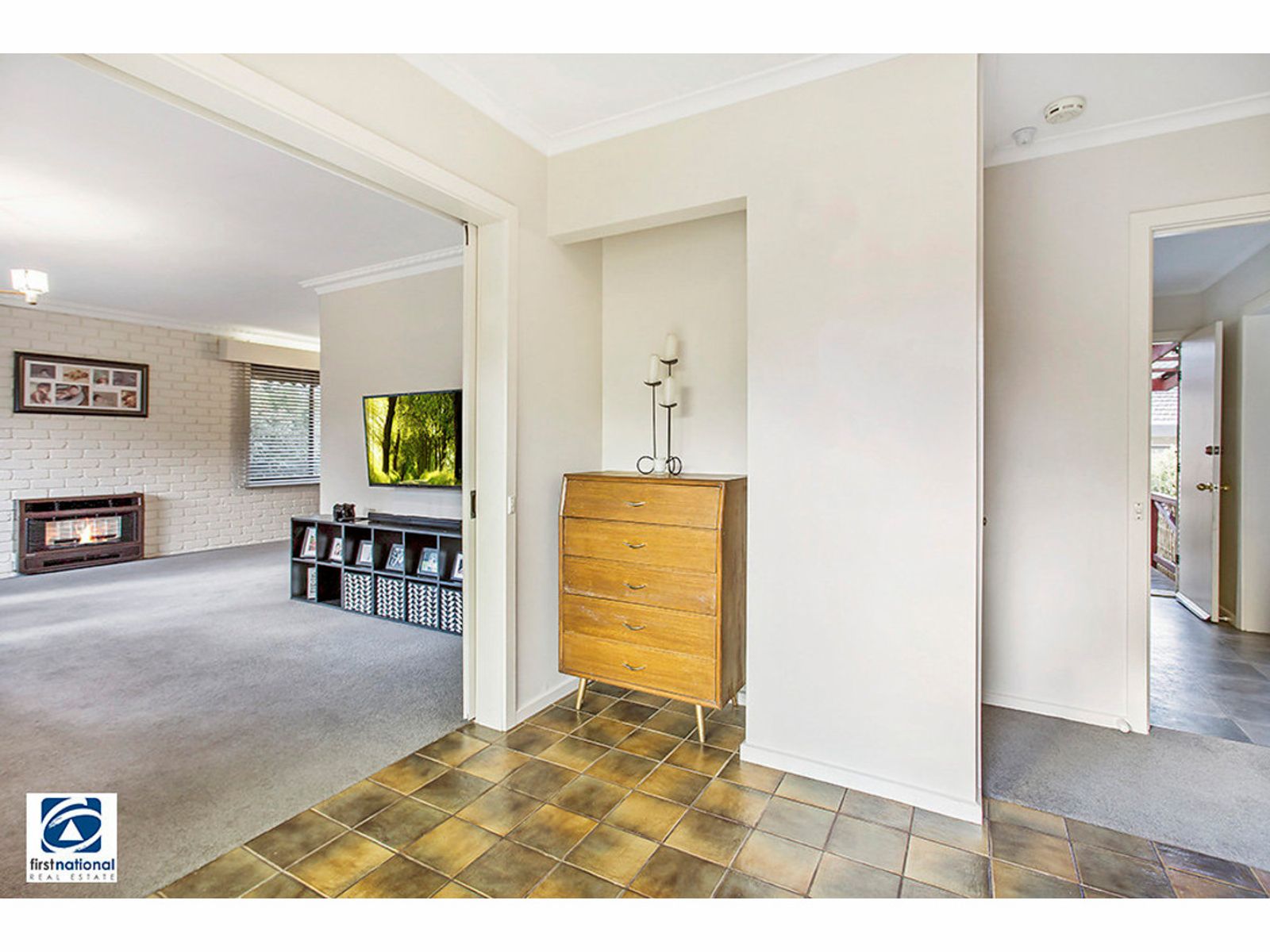 30 Rangeview Street, Warragul, VIC 3820, Warragul - Thumbnail 2